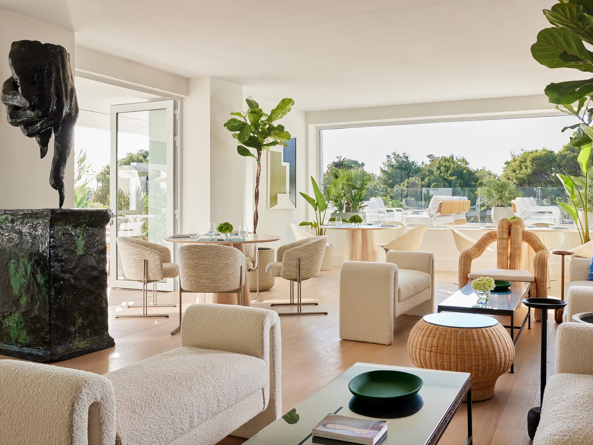 properties-VOULSUITES-2.jpg