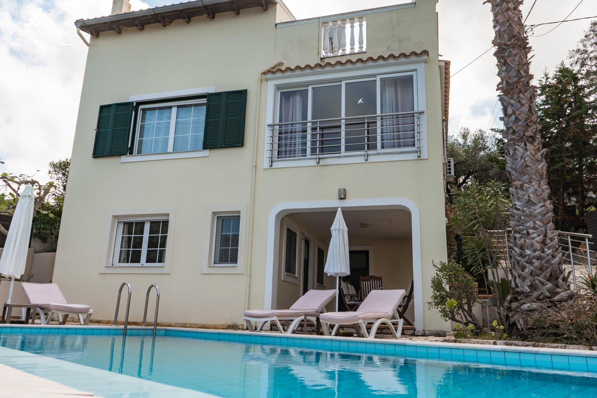 properties-VPOSEIDON-0.jpg
