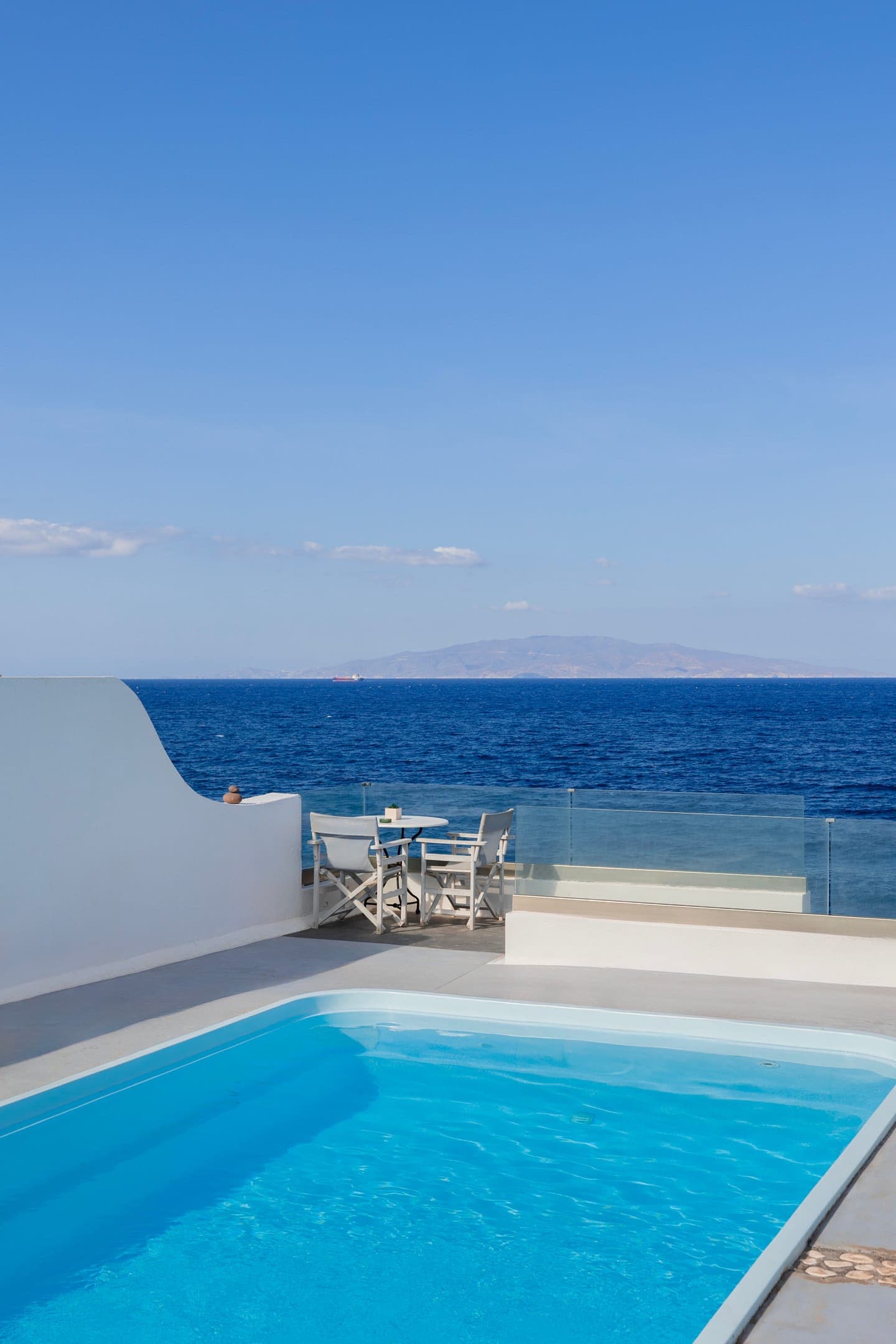 properties-VRACHIAS-2.jpg