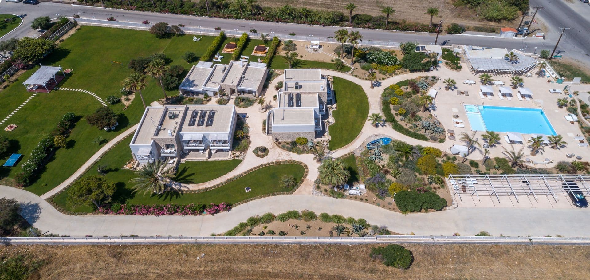 properties-WHITEKOS-2.jpg