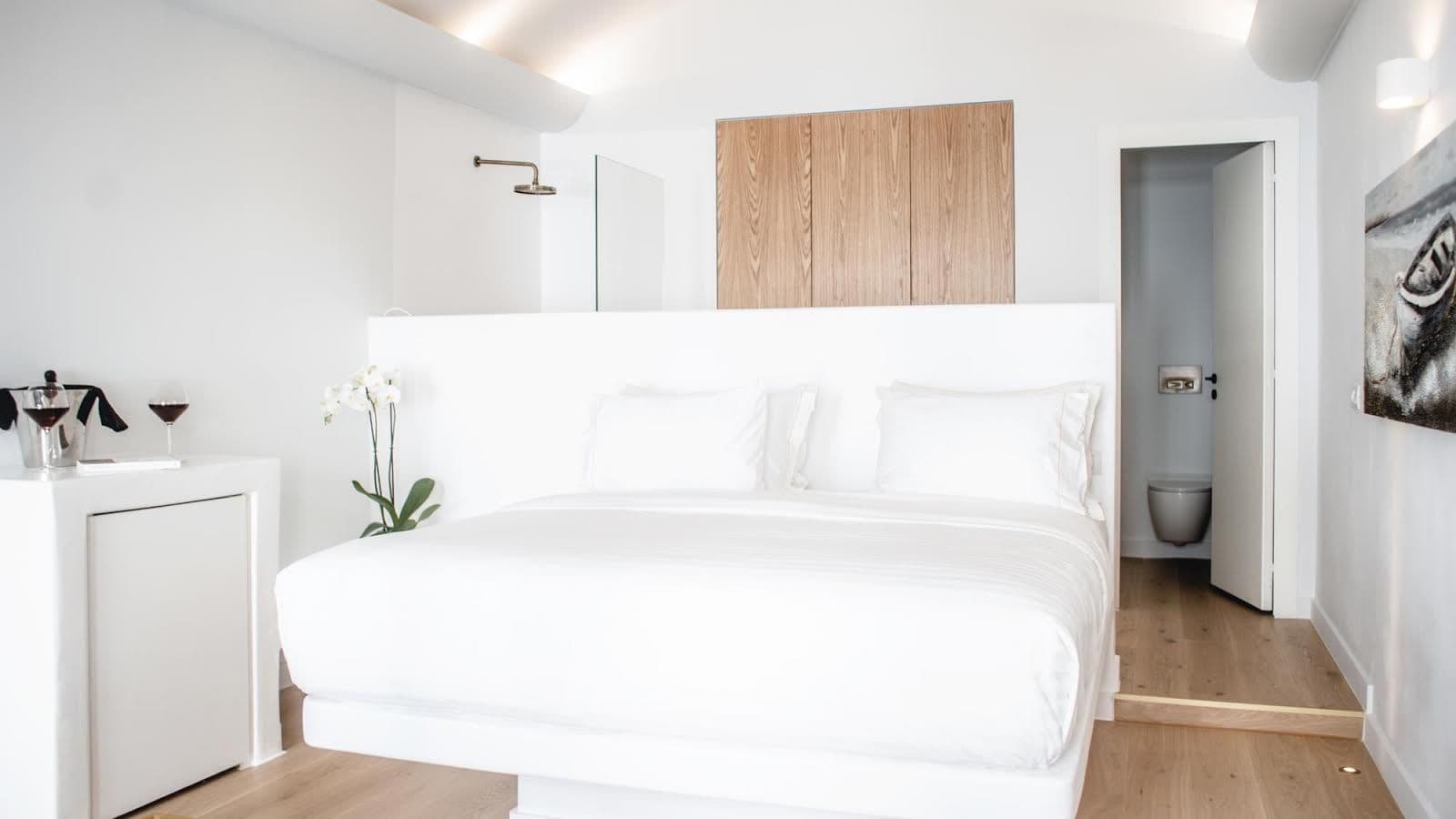 properties-WHITESAND-0.jpg
