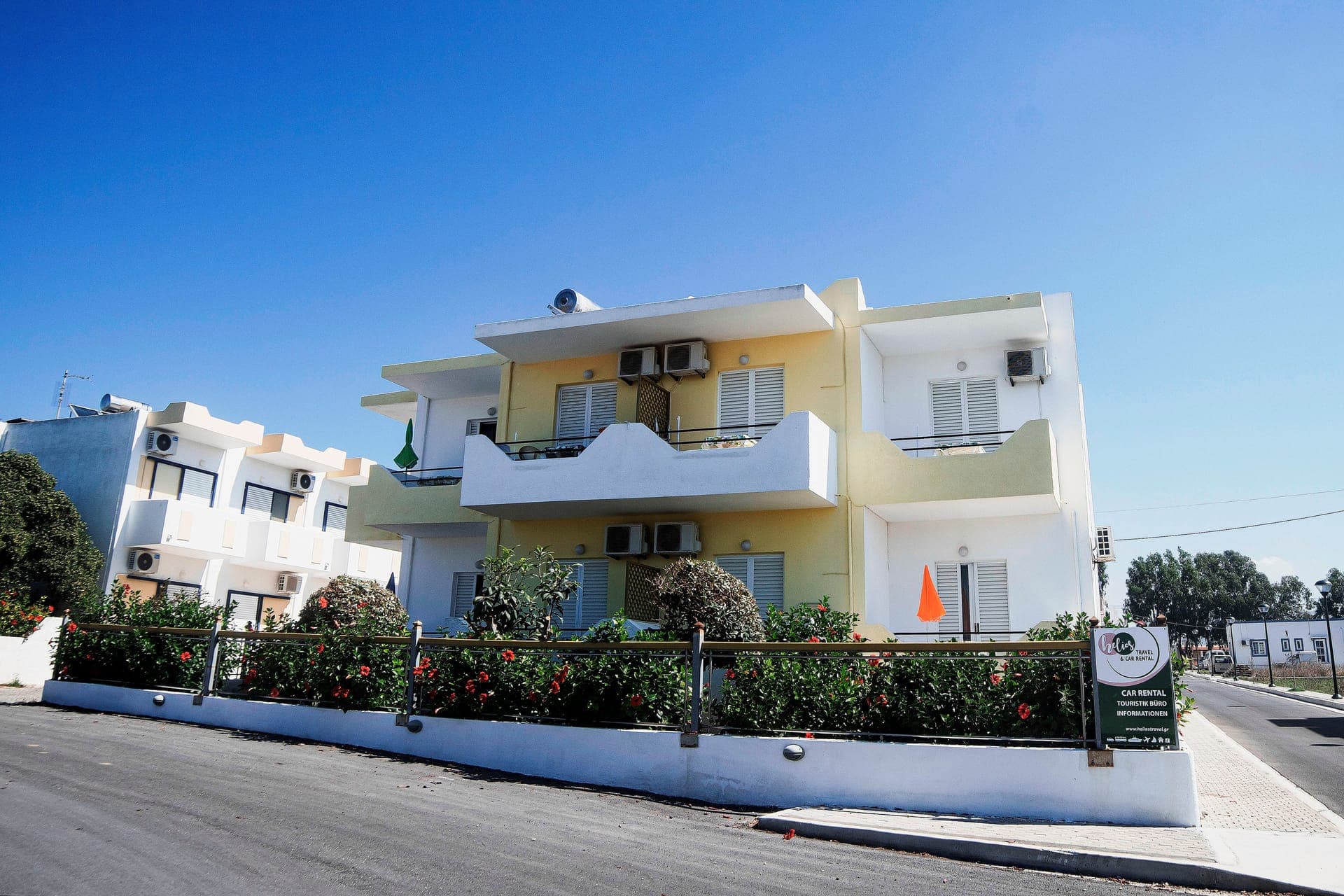 properties-YIANNISAPT-0.jpg