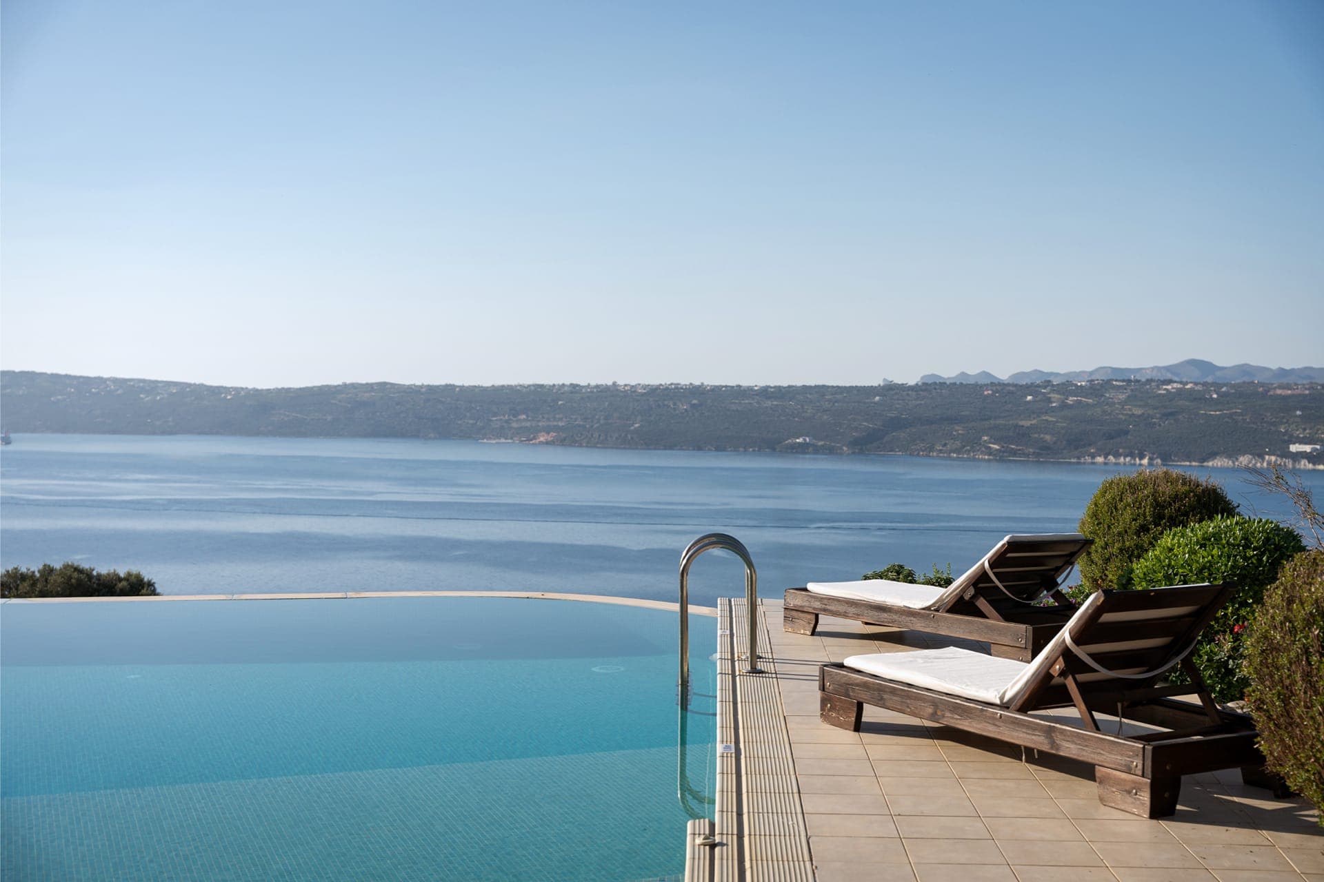 properties-YOURVILLA-0.jpg