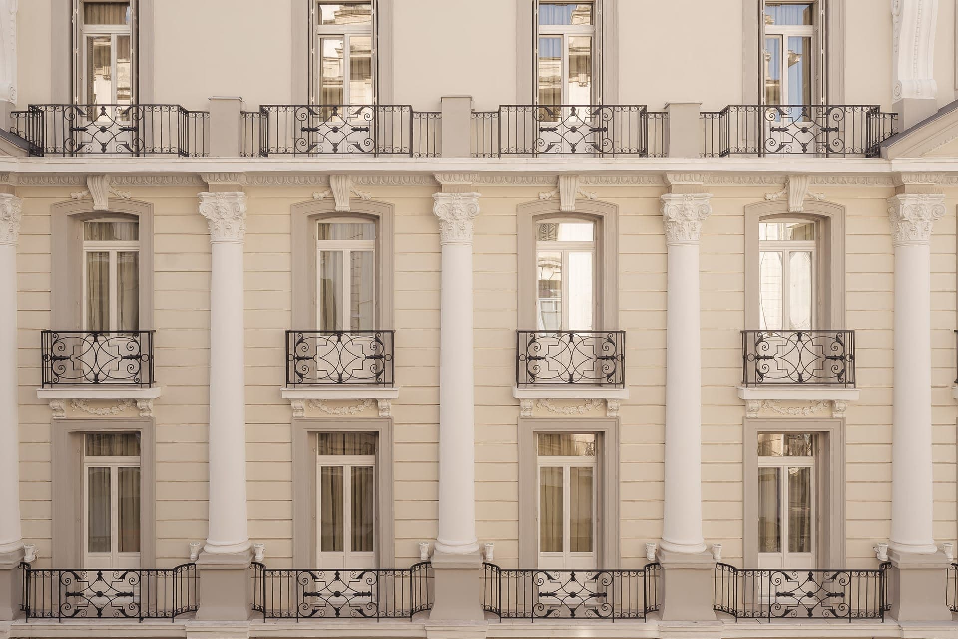 properties-ZENITH-1.jpg