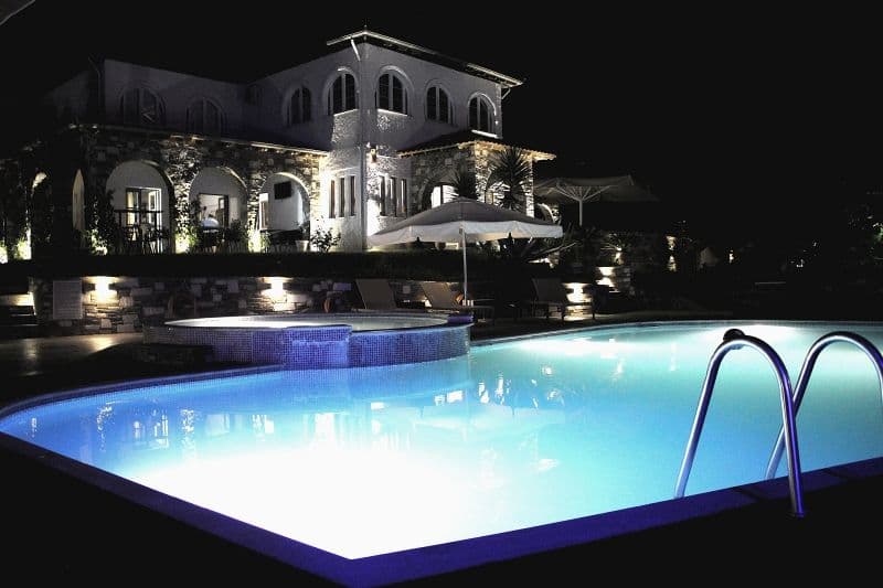 properties-ZEUSHOTEL-4.jpg