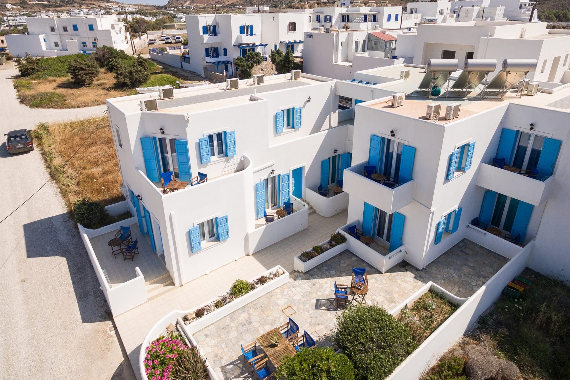 properties-ZOEAPARTME-1.jpg