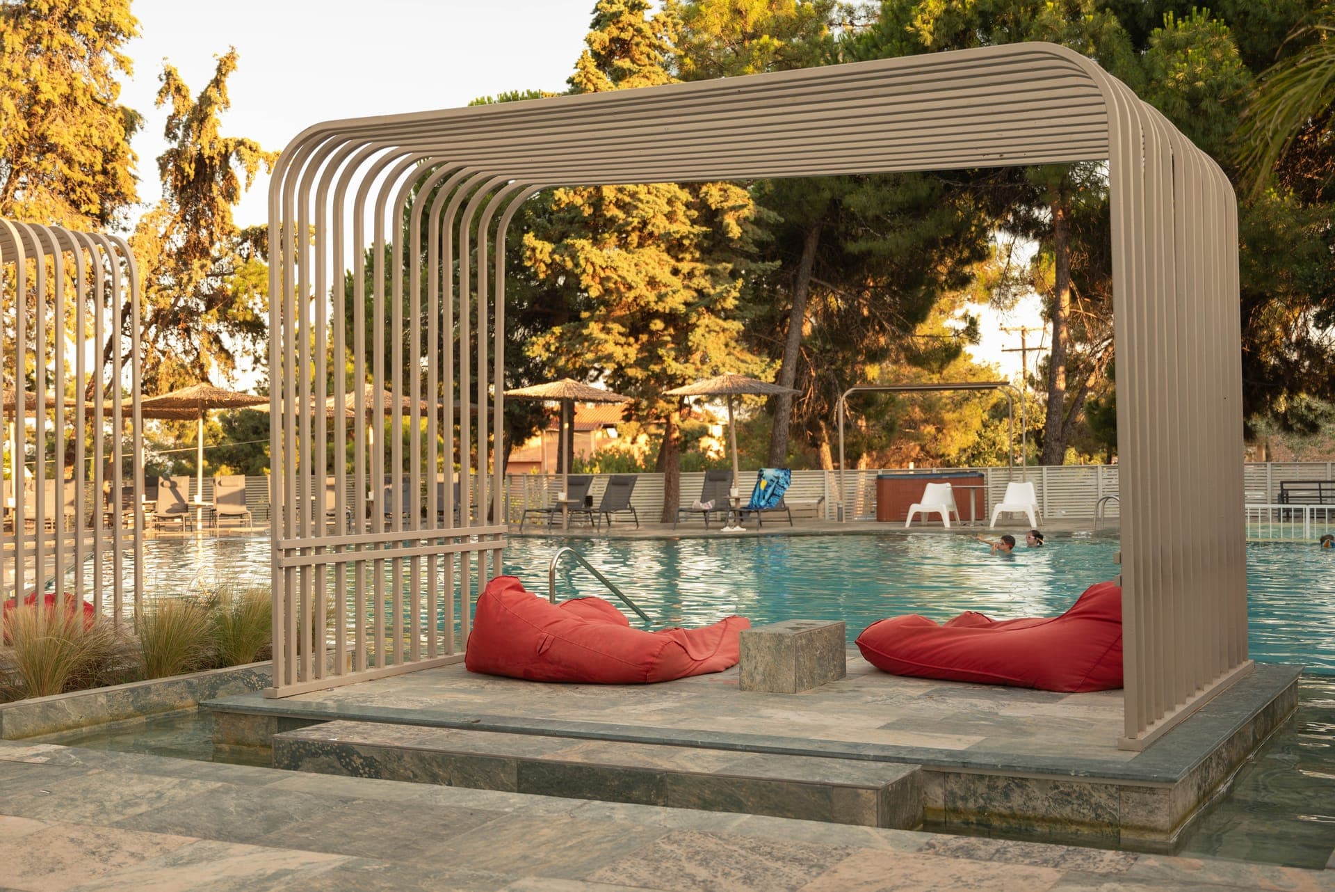 properties-ZOEHOTEL-1.jpg
