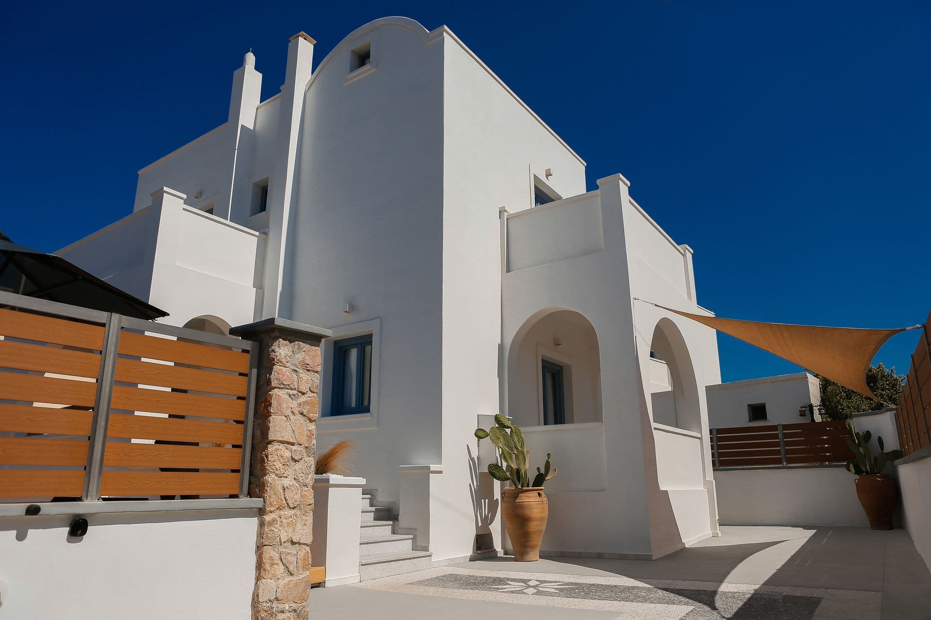 properties-ZPRIVILLA-3.jpg