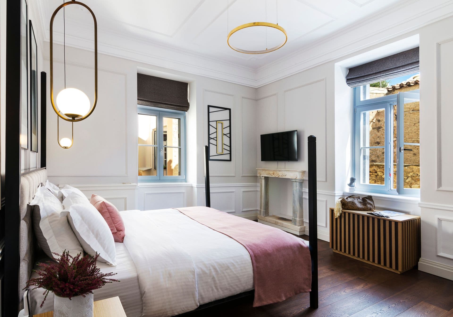 room-types-A77SUITE-SUPREM-0.jpg