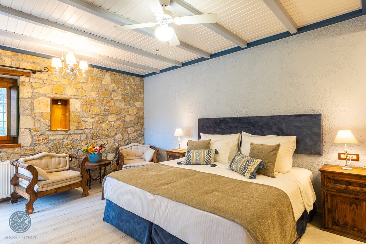room-types-ABELIONA-FAMILY-0.jpg