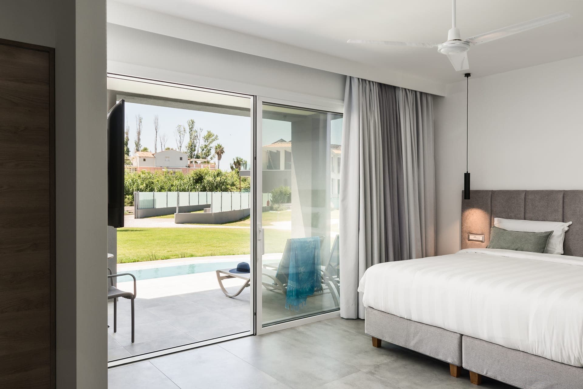 room-types-ACHARAVI-JUNSPP-0.jpg