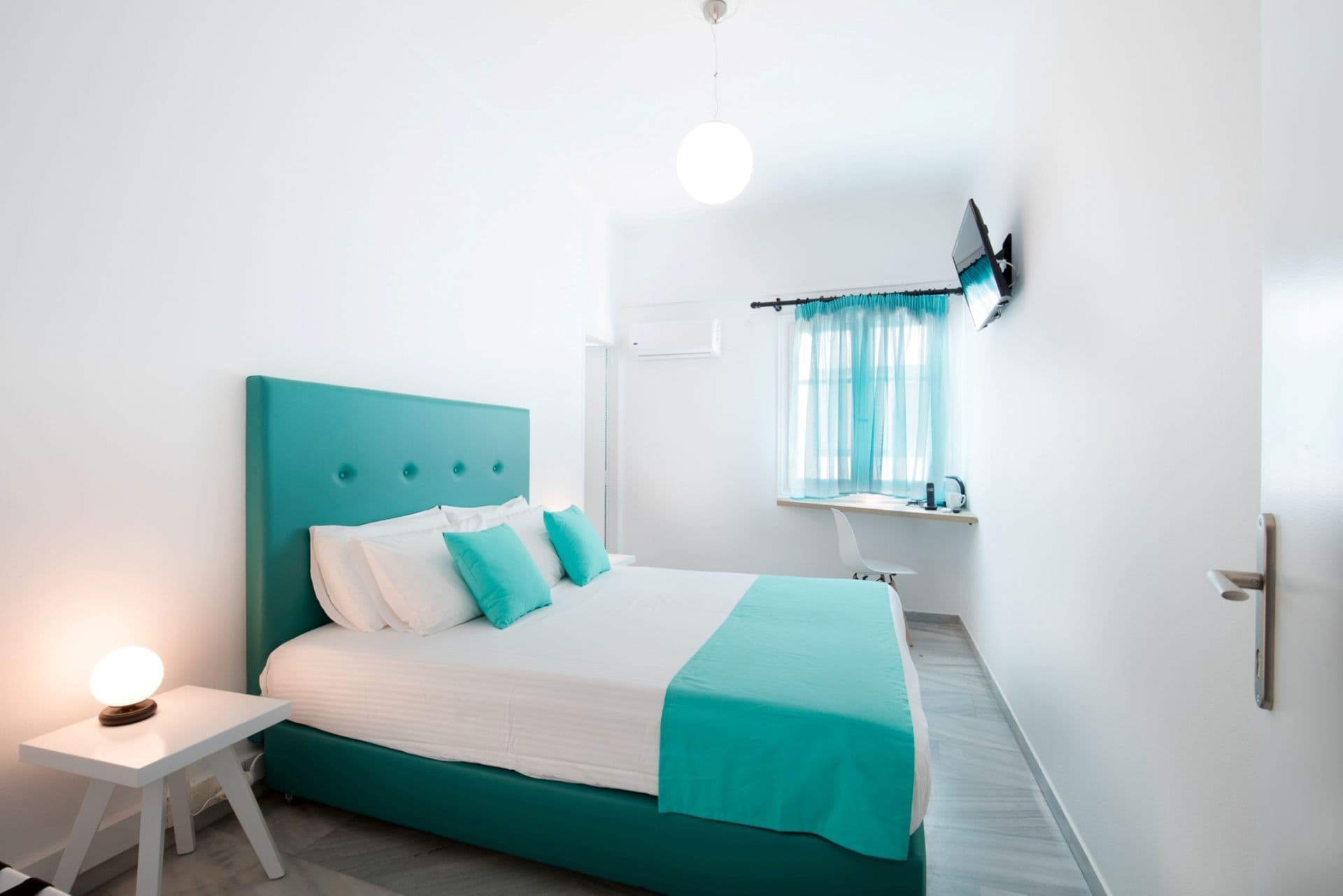 room-types-ACQUAVP-ECON-0.jpg