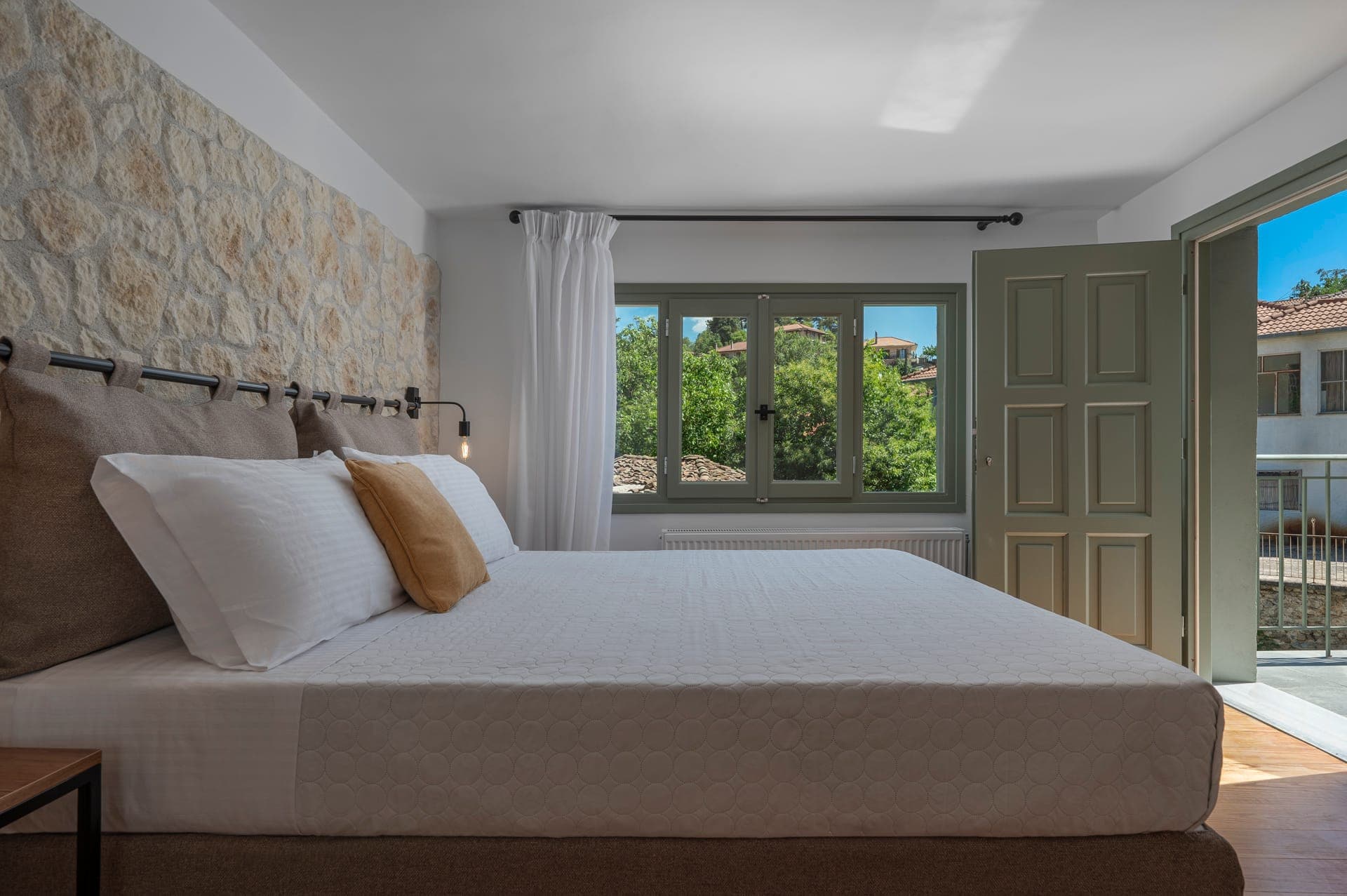 room-types-ACRADEORUM-TRPA-0.jpg