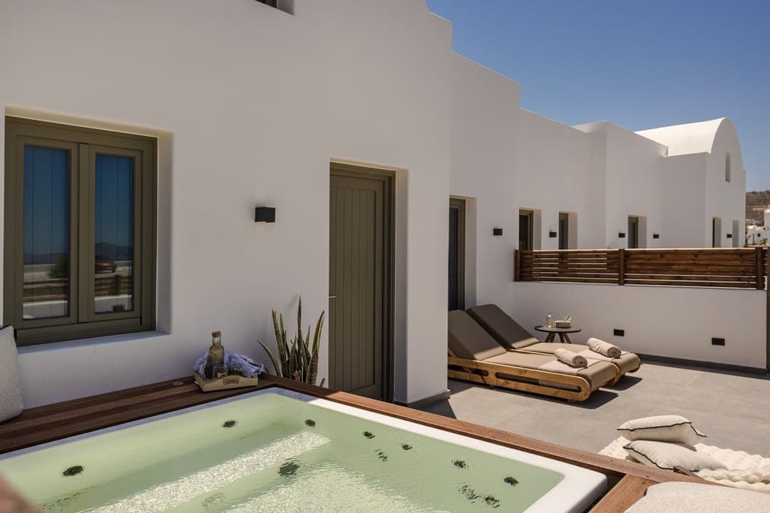 room-types-ACROCALDO-MAJES-0.jpg