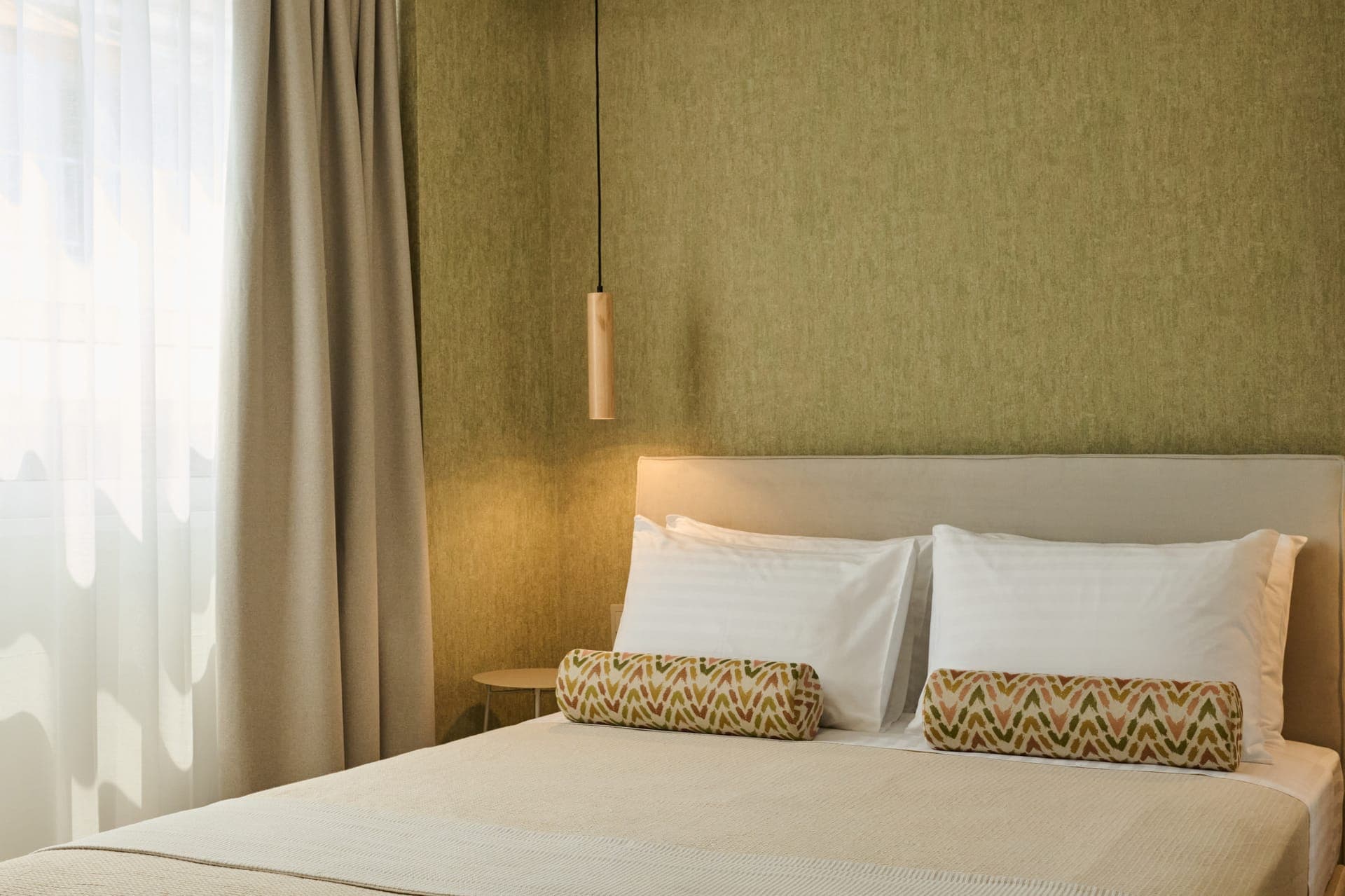 room-types-ACROMUSES-6-0.jpg