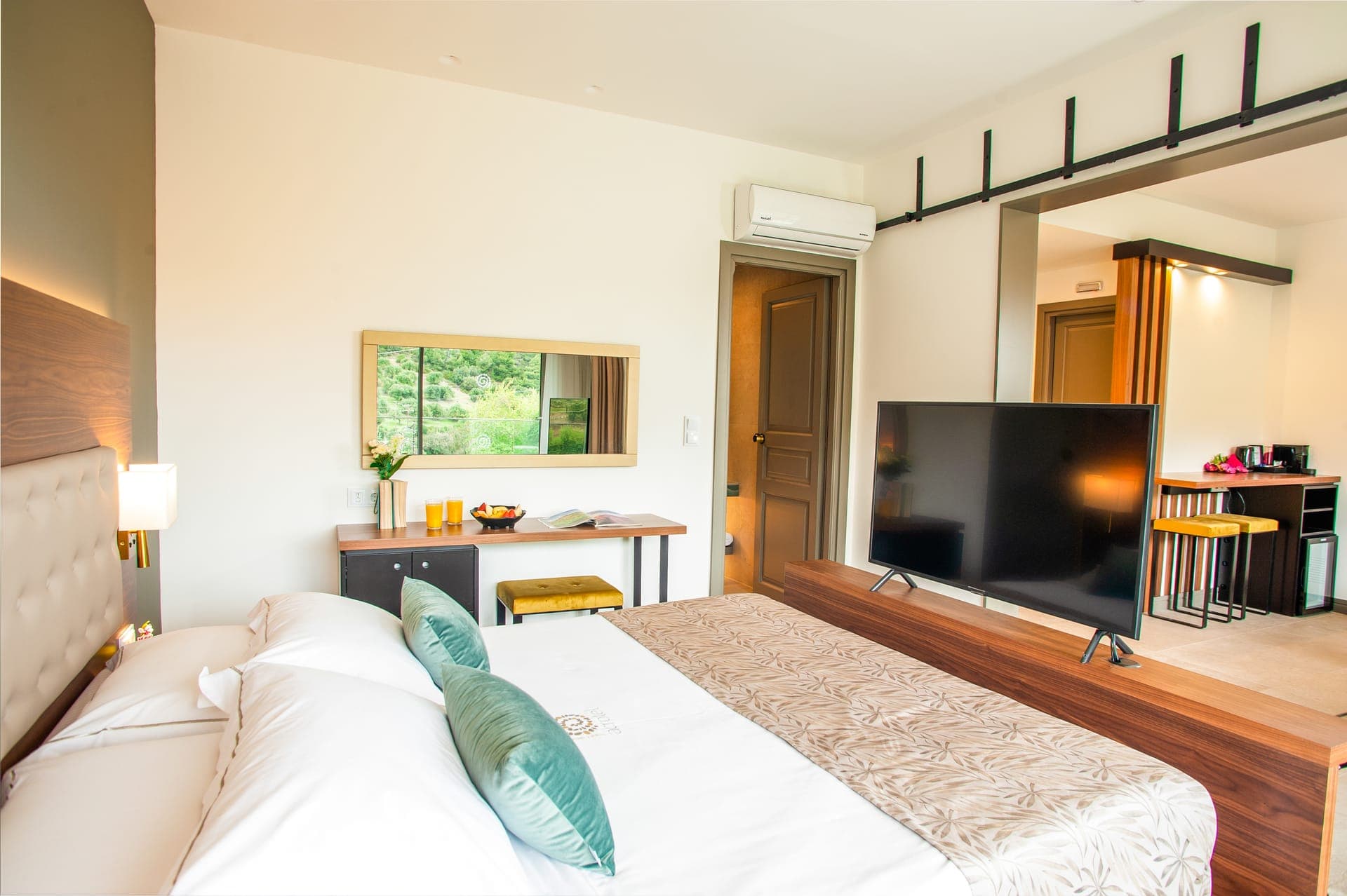 room-types-ACROTELAP-GRANDS-0.jpg
