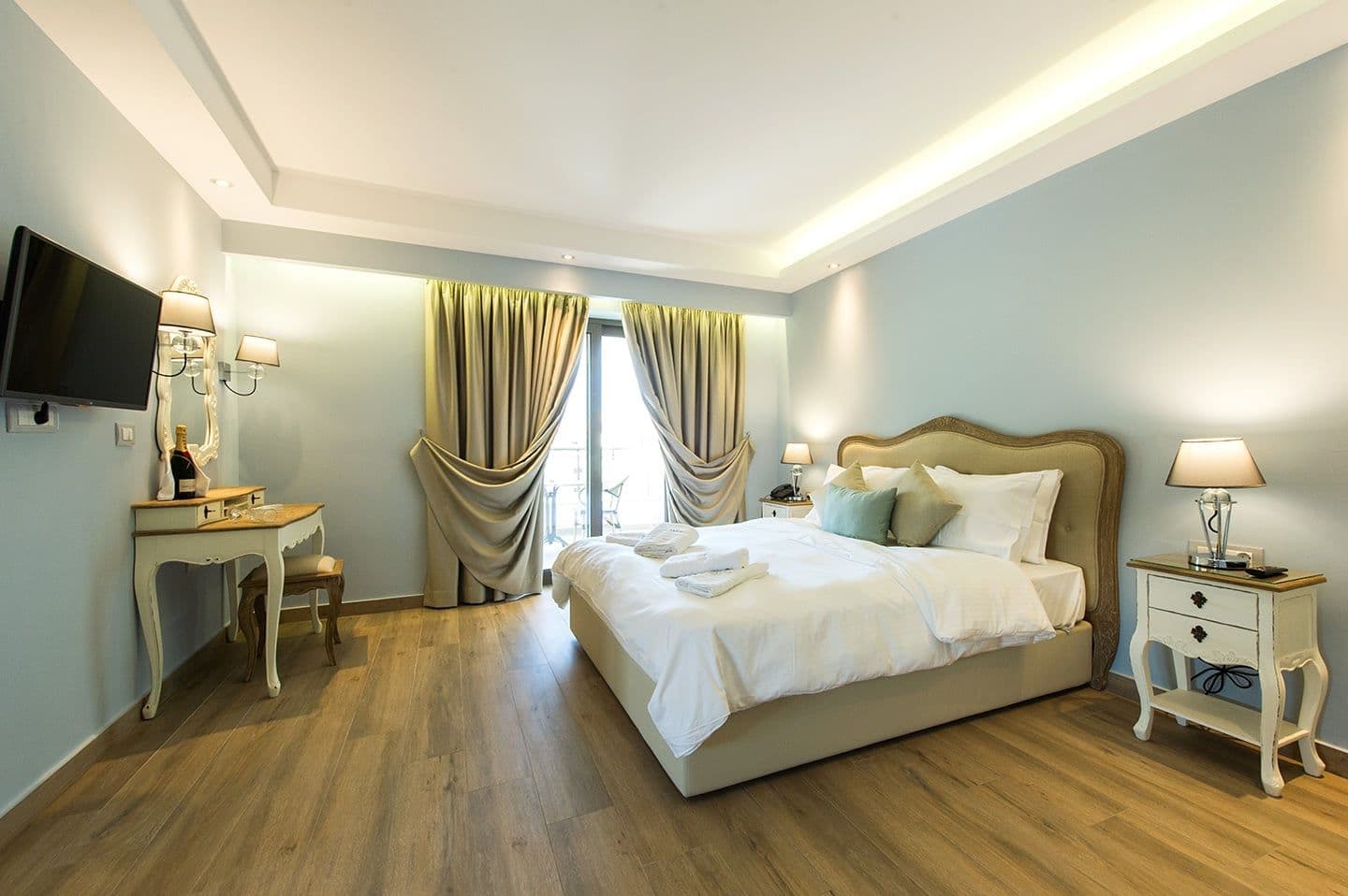room-types-ADAMS-SUITE-0.jpg