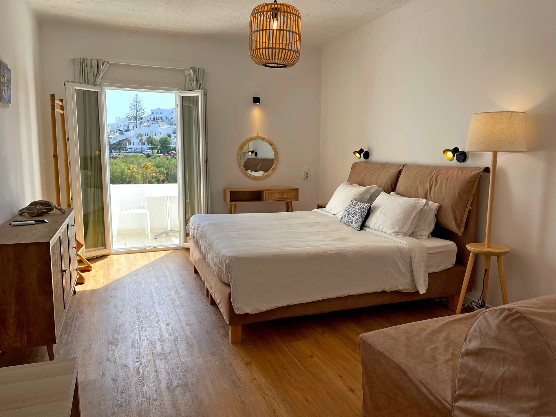 room-types-ADONISHP-STDVV-0.jpg