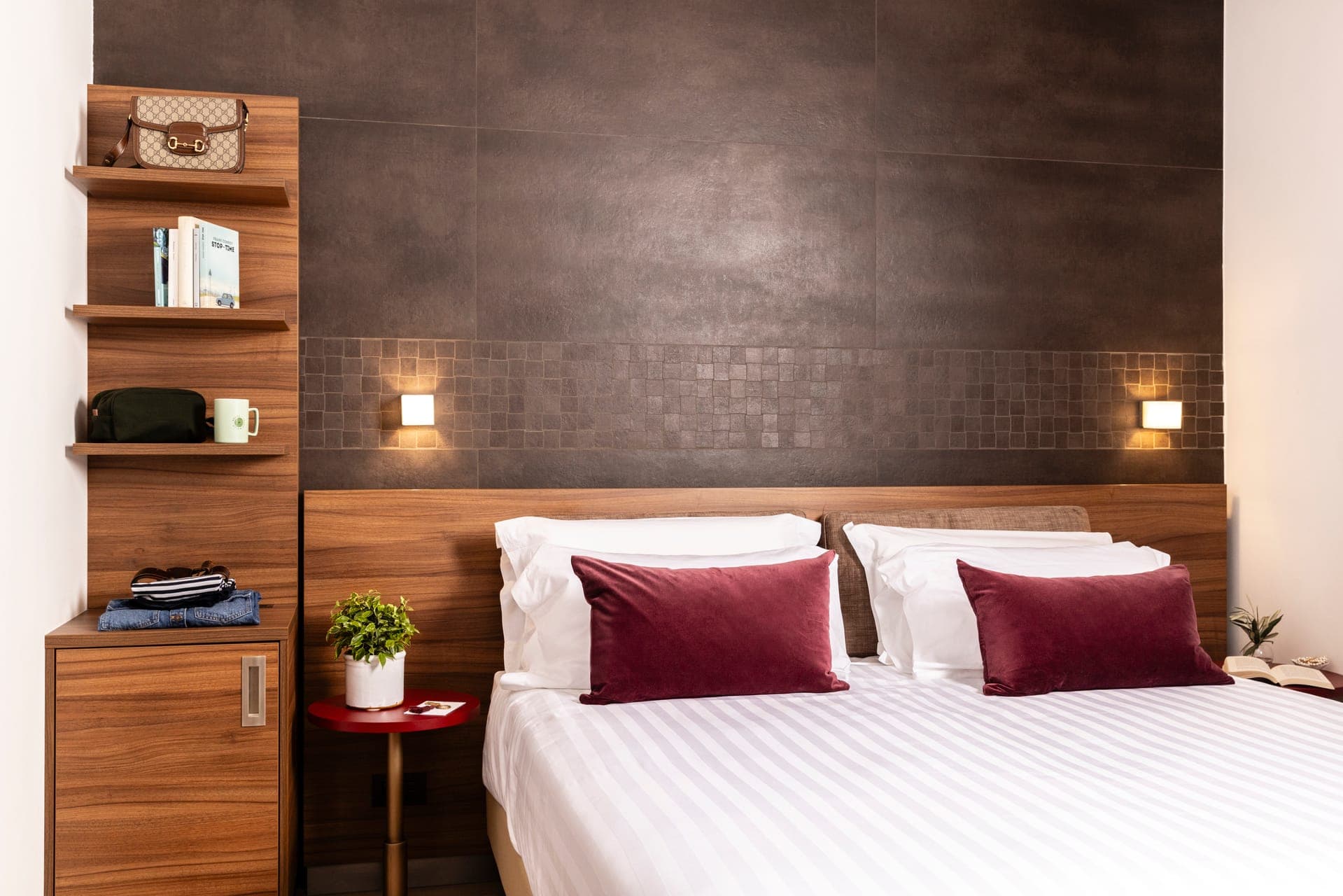 room-types-ADOROHTL-TRPDEL-0.jpg