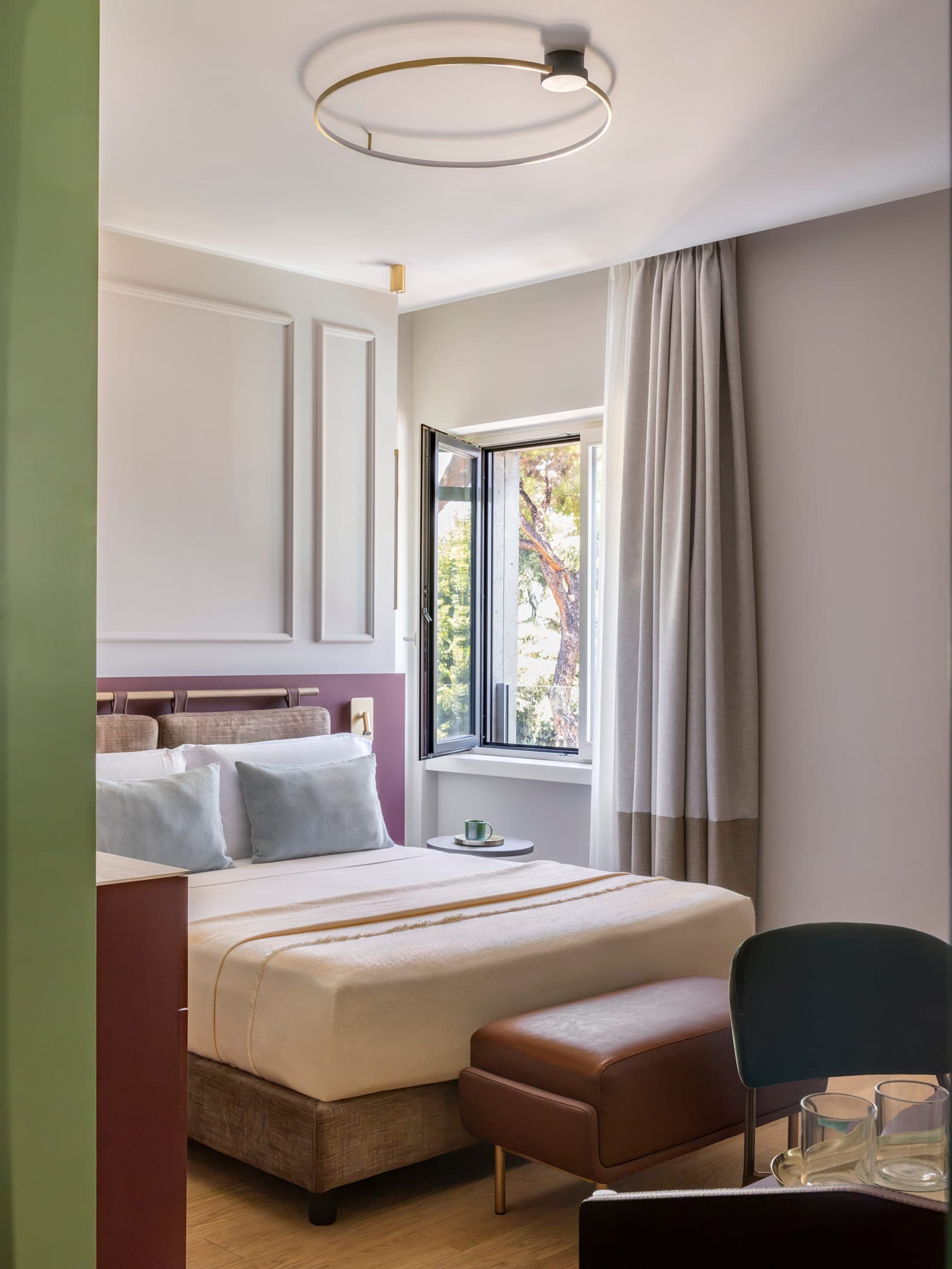 room-types-ADOROHTL-TRPDEL-0.jpg
