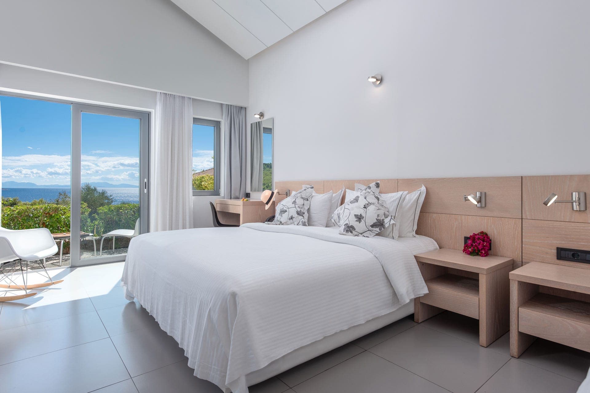 room-types-ADRINR-1B1LV-0.jpg