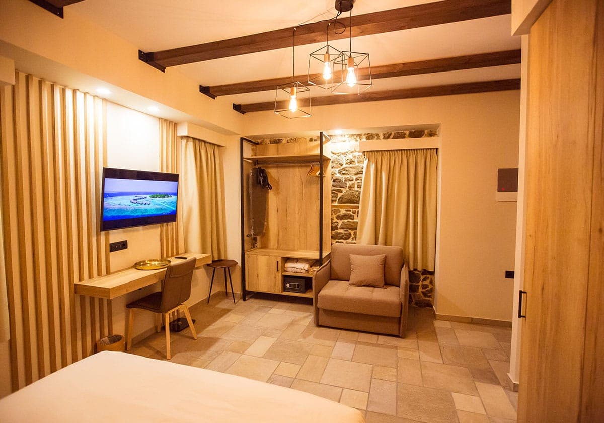 room-types-ADRYADMETS-EVRYDI-0.jpg