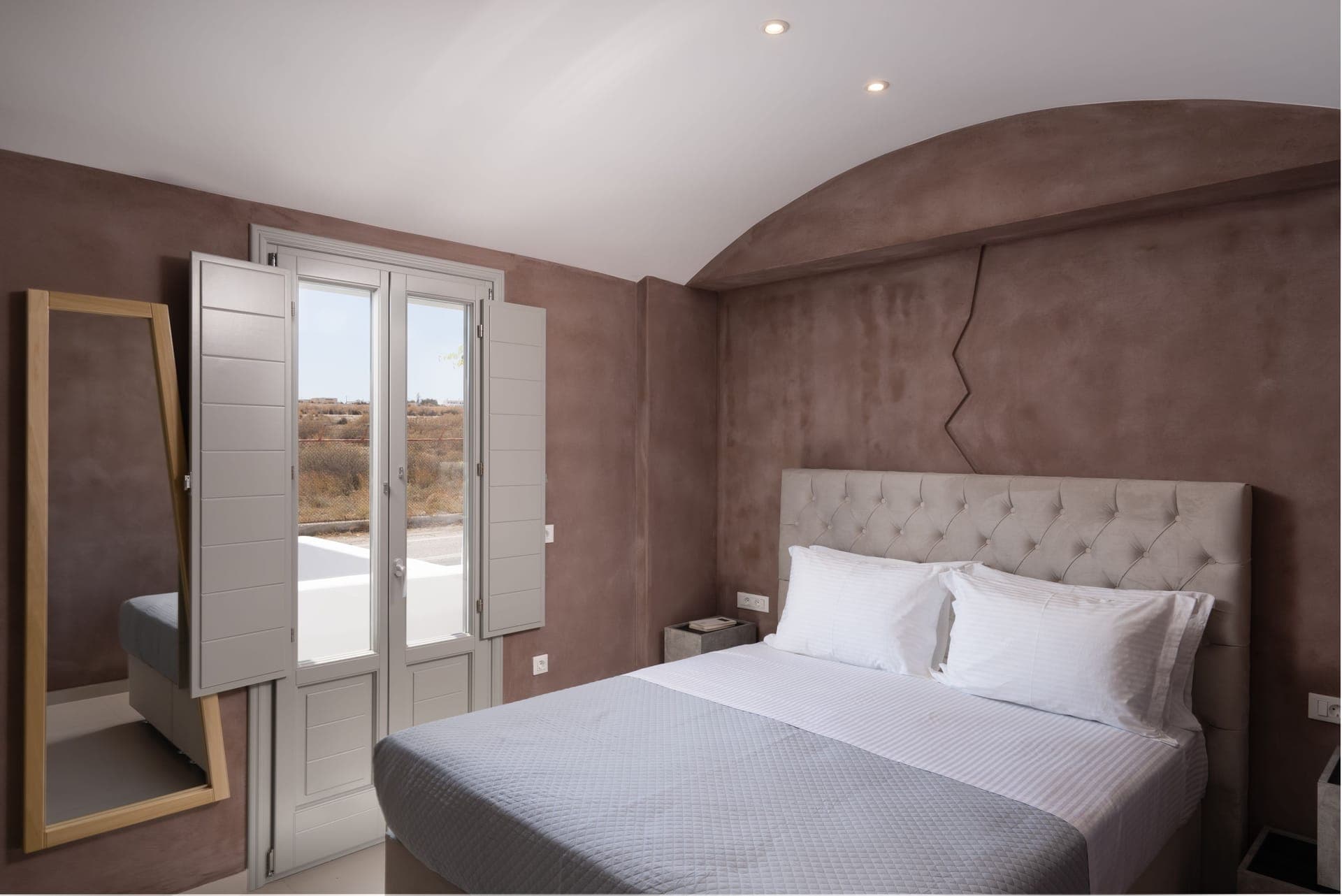 room-types-AEGEANDIAM-BLACK-0.jpg