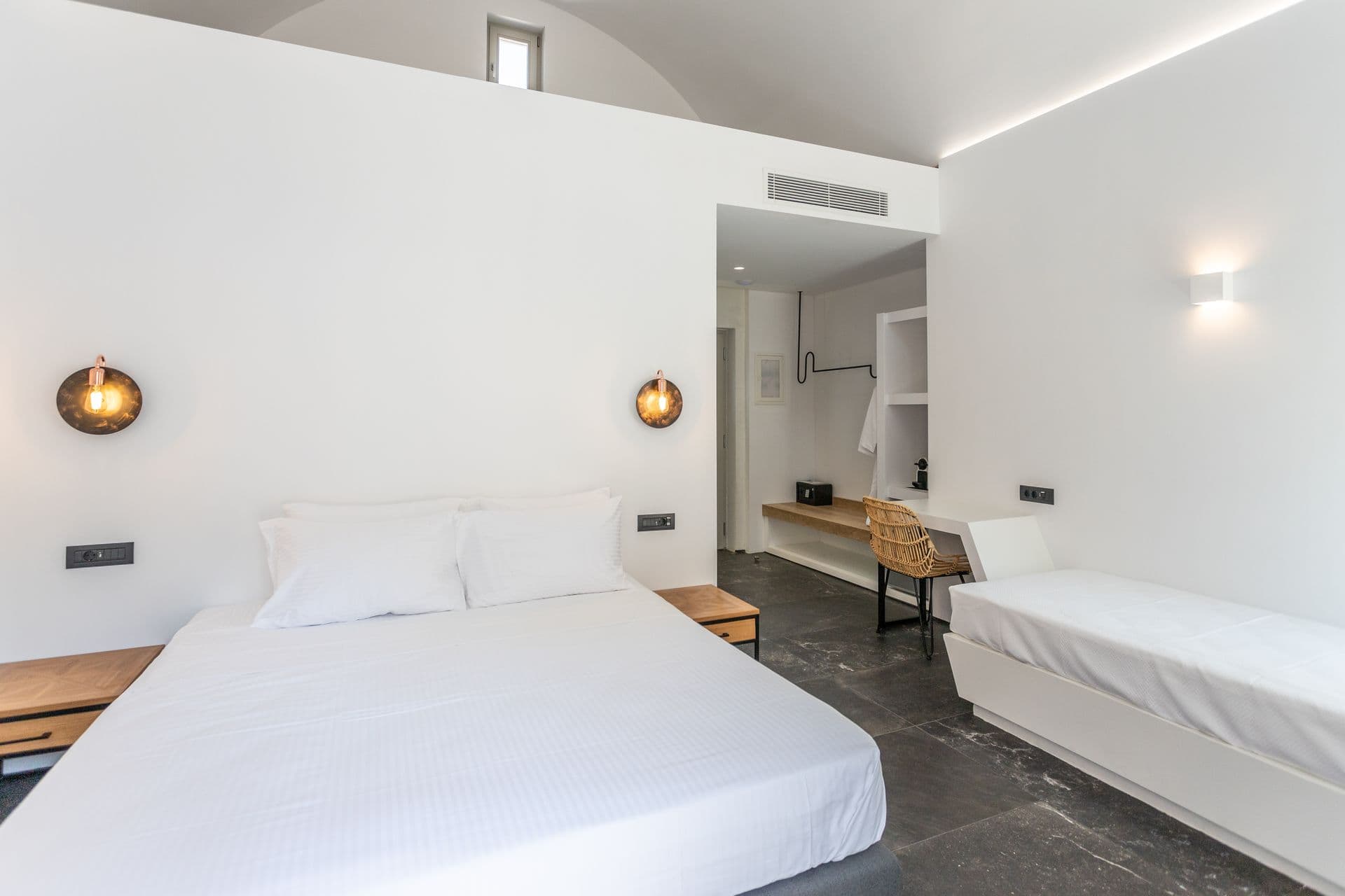 room-types-AEGEANGEM-DOME-0.jpg