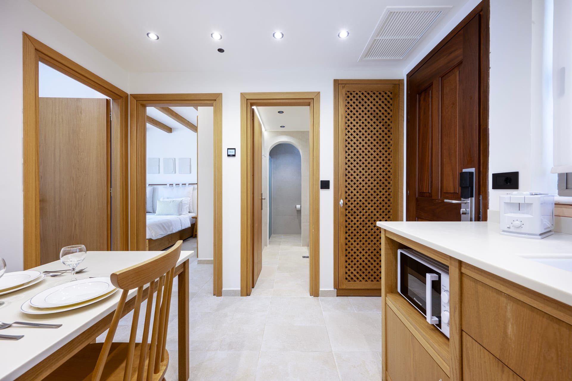 room-types-AEGEANHOUS-FAMSUI-0.jpg