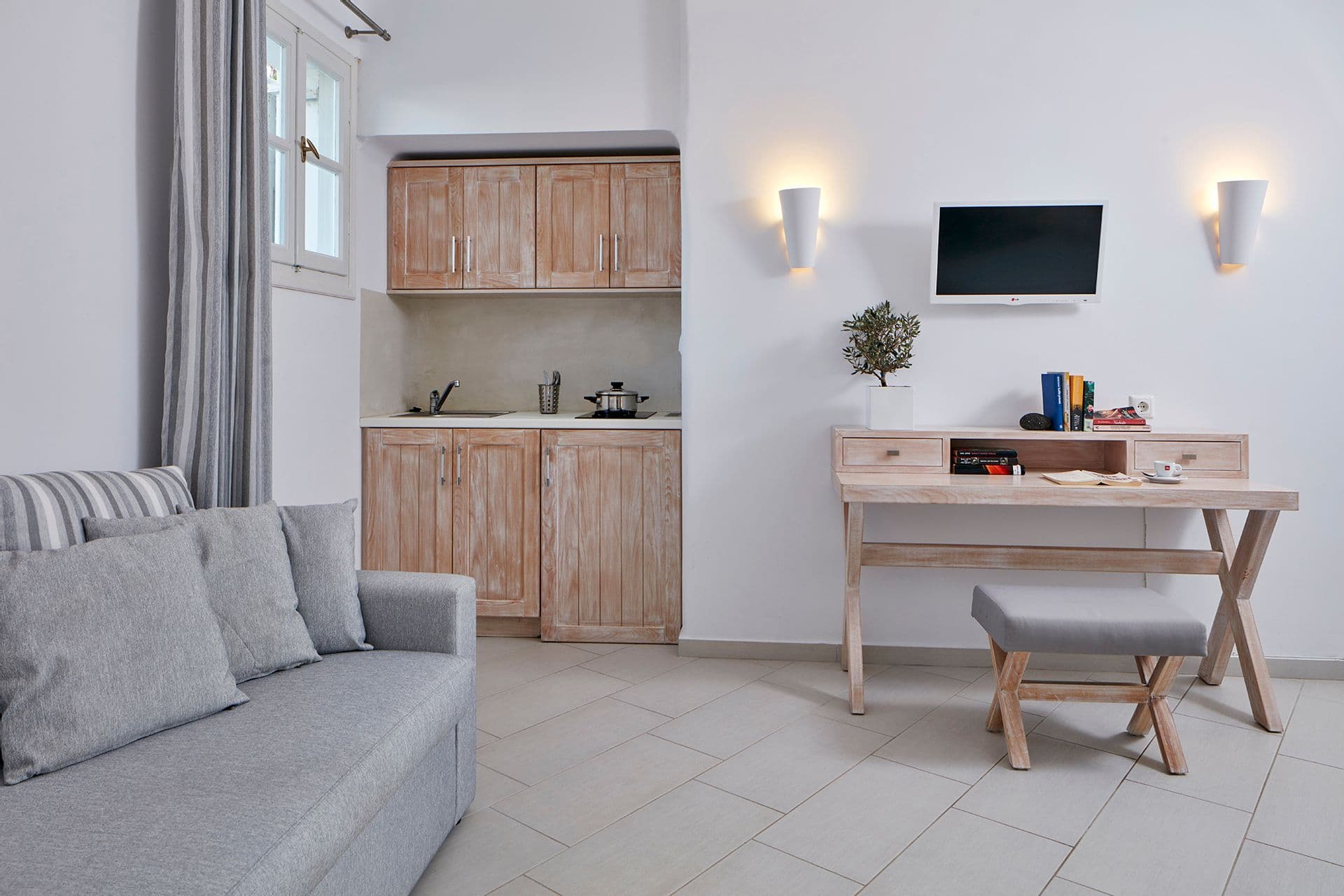 room-types-AEGEANSAN-SUP-0.jpg