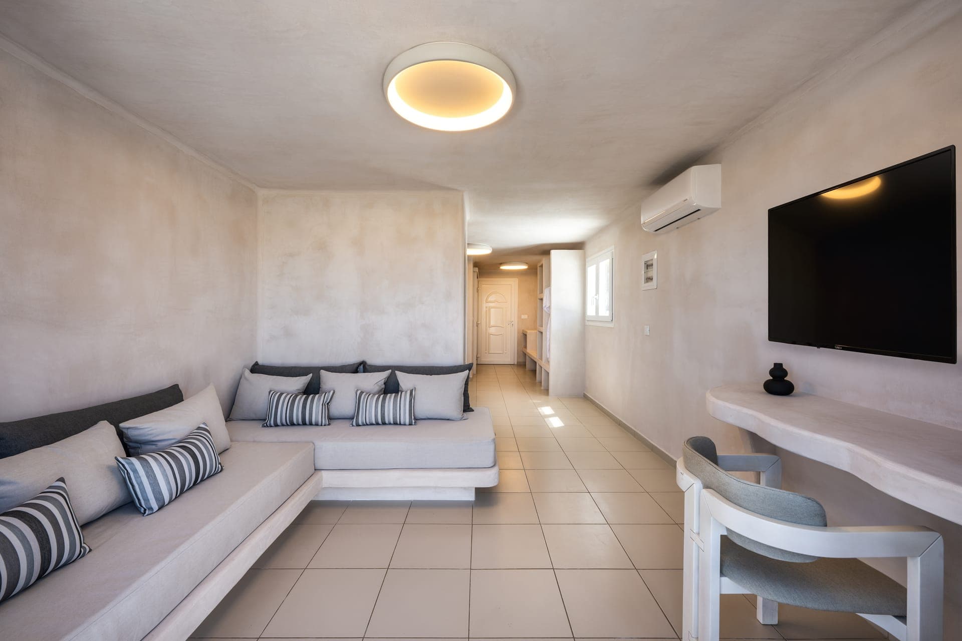 room-types-AELIALUX-MASTER-0.jpg