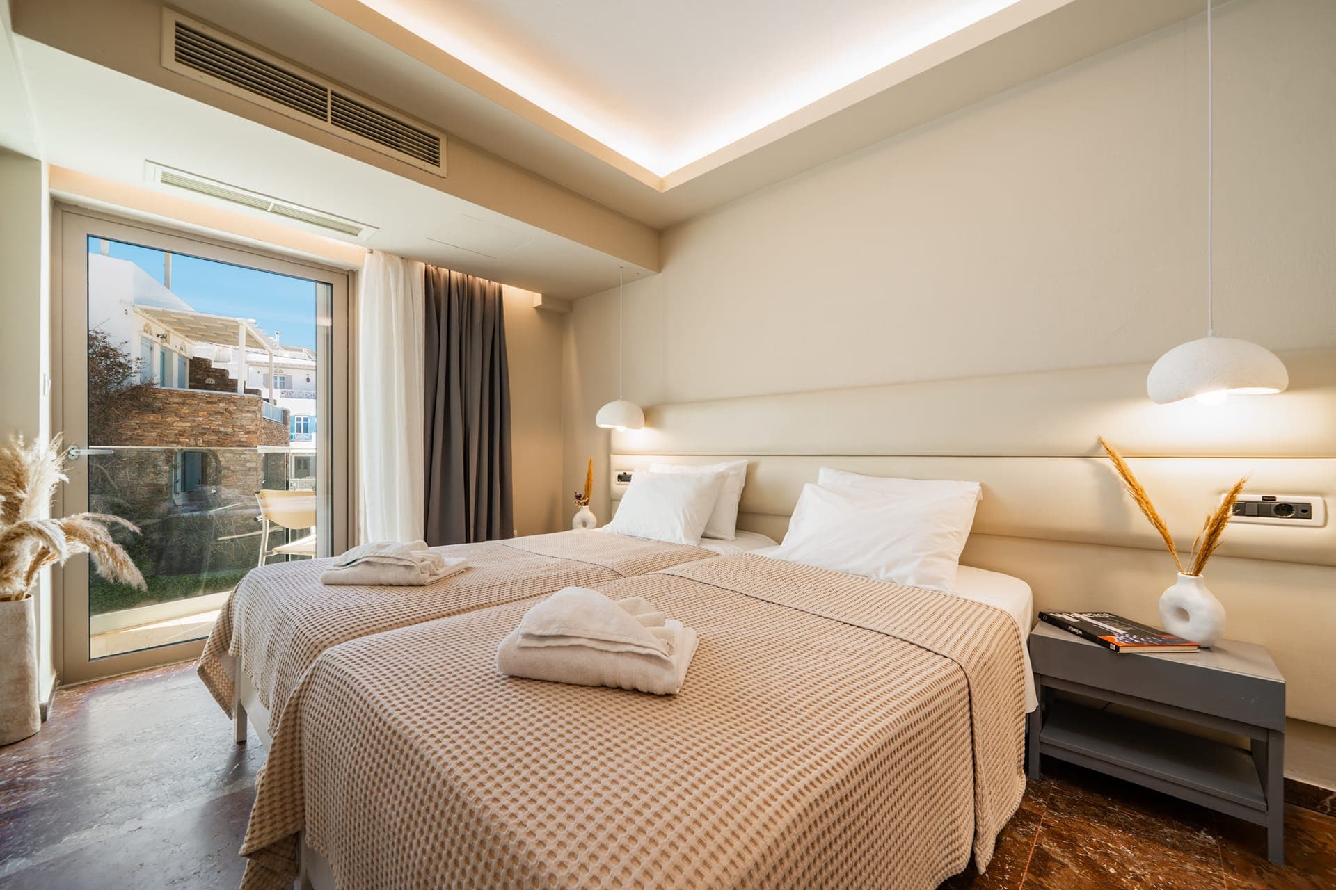 room-types-AEOLOSBAYT-STNDRO-0.jpg