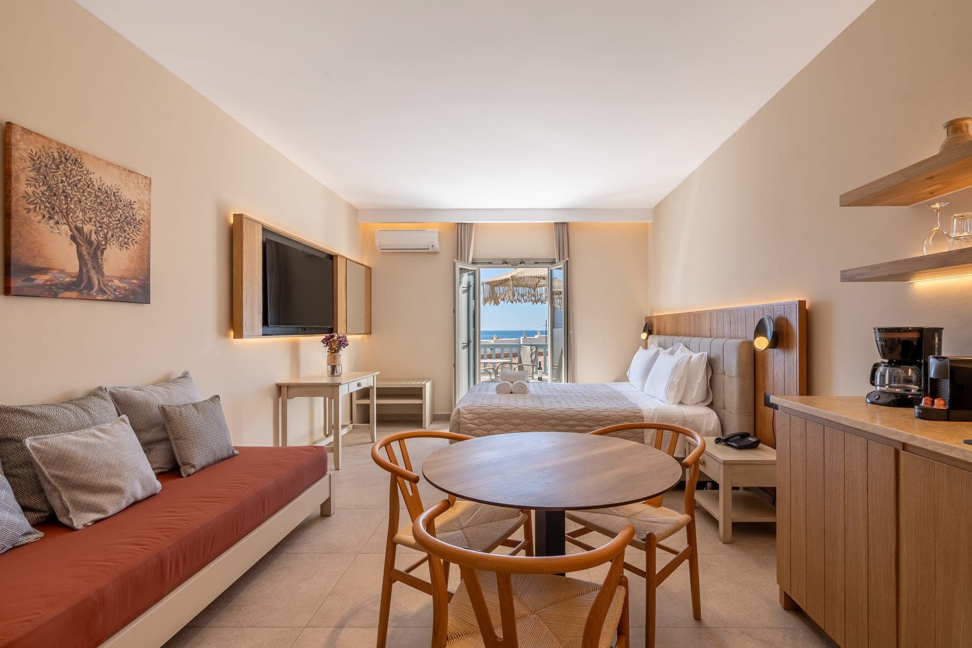 room-types-AEOLOSHK-DTSR-0.jpg