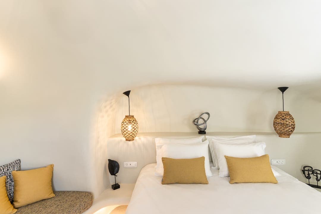 room-types-AEONSUITES-JSIJT-0.jpg