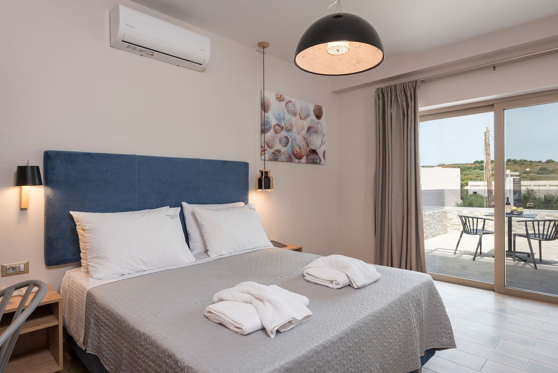 room-types-AEQUORR-03-0.jpg