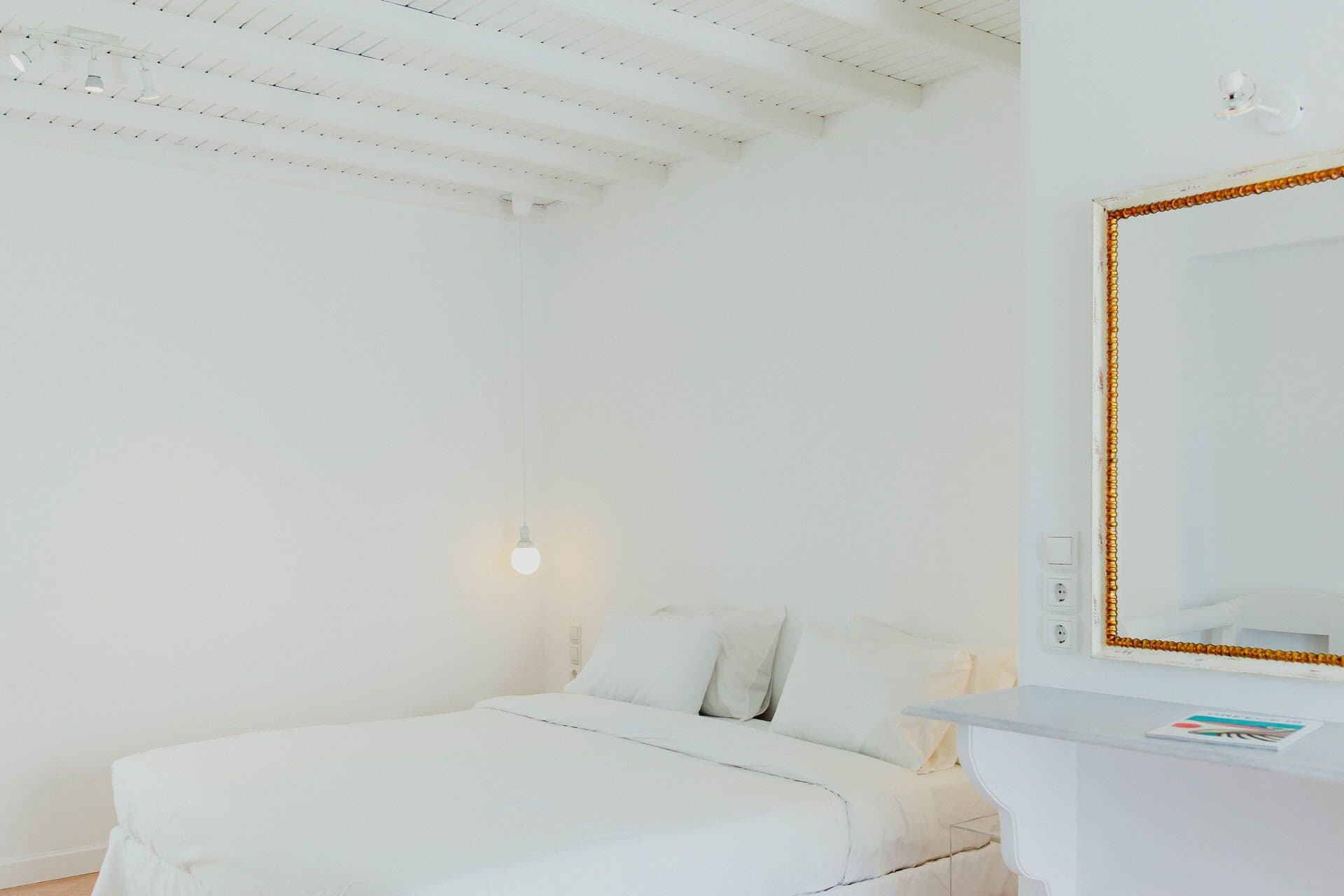 room-types-AETHERB-SUP-0.jpg