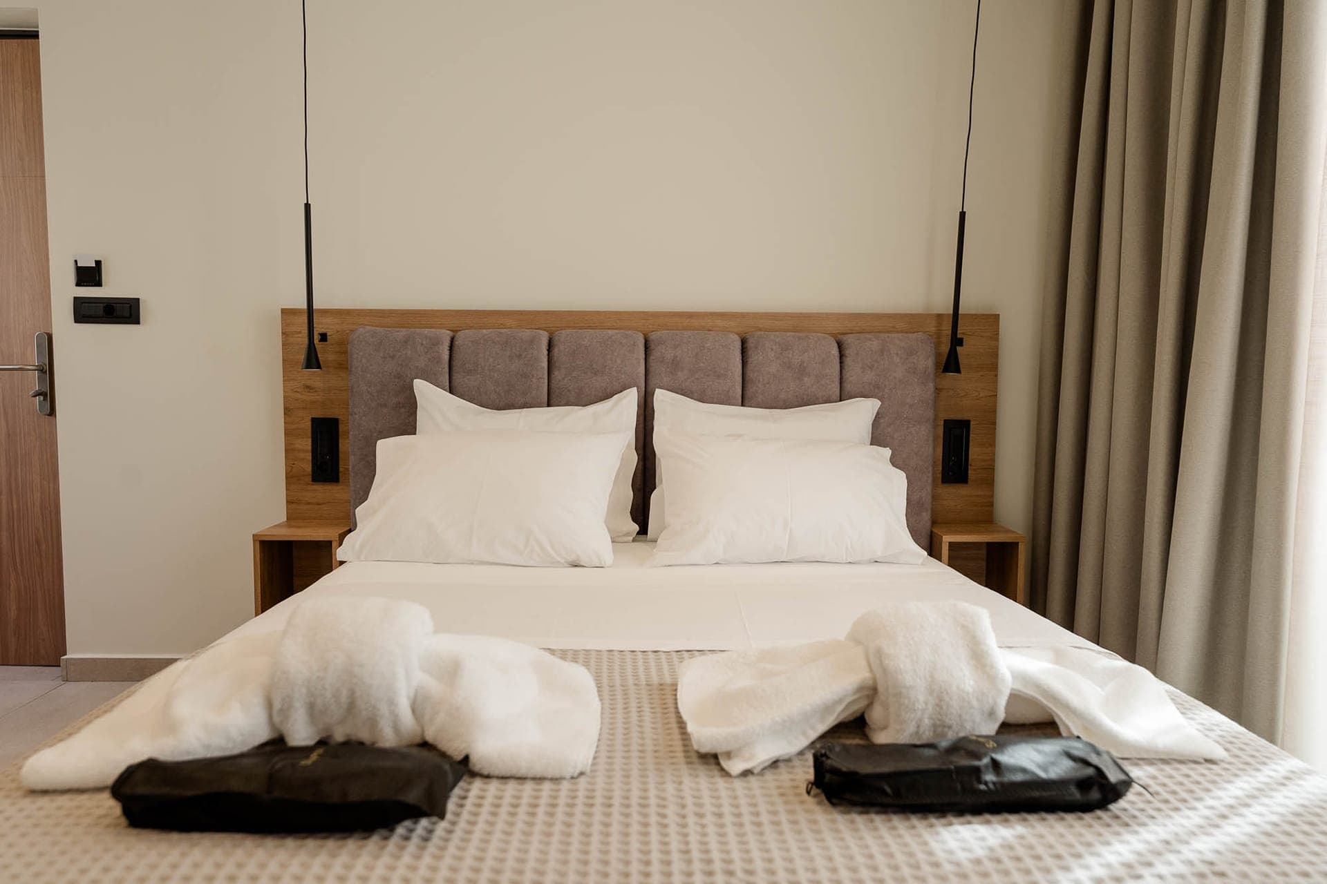 room-types-AETHERIANR-BPVDB-0.jpg