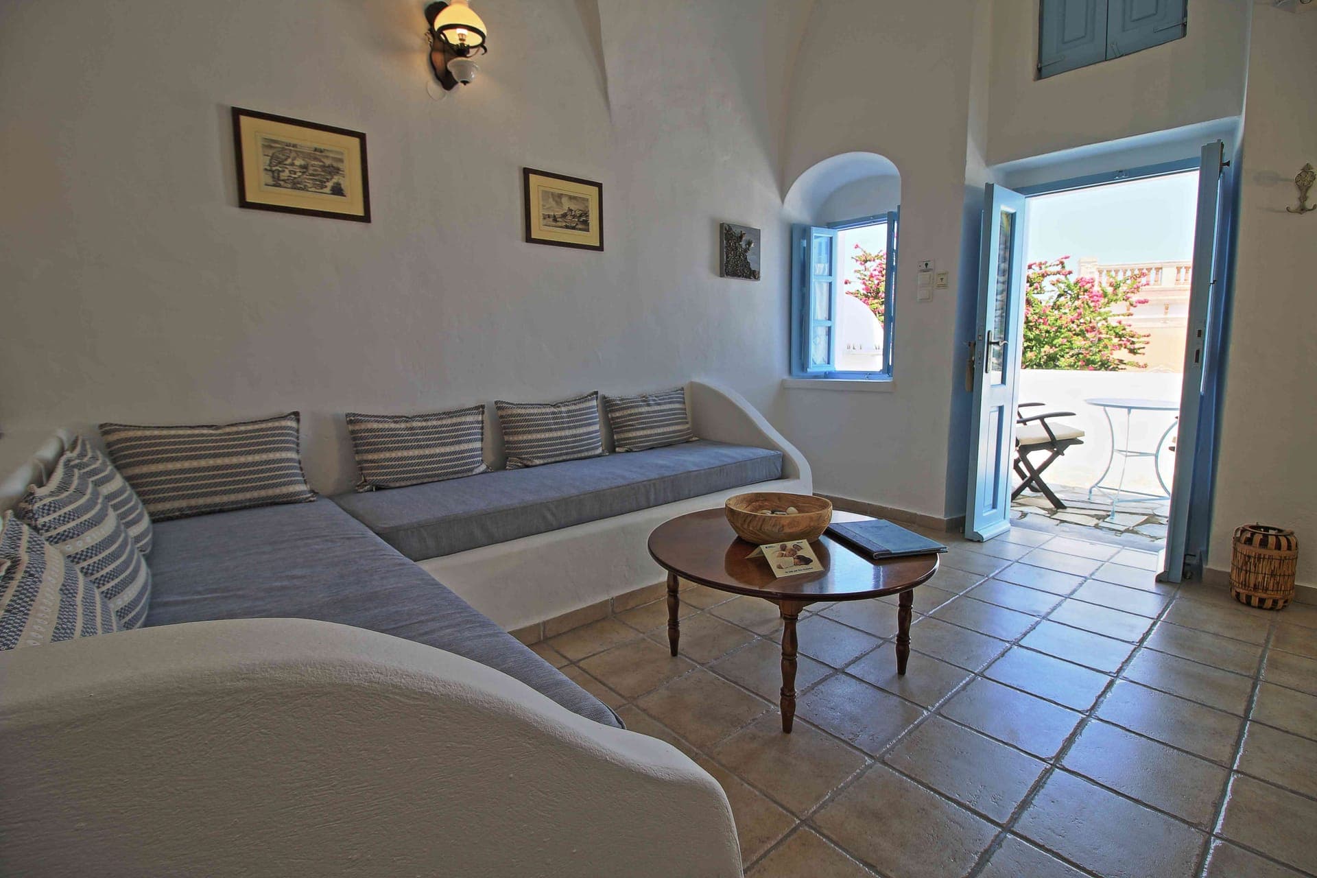room-types-AETHRIOHTL-TA2-0.jpg