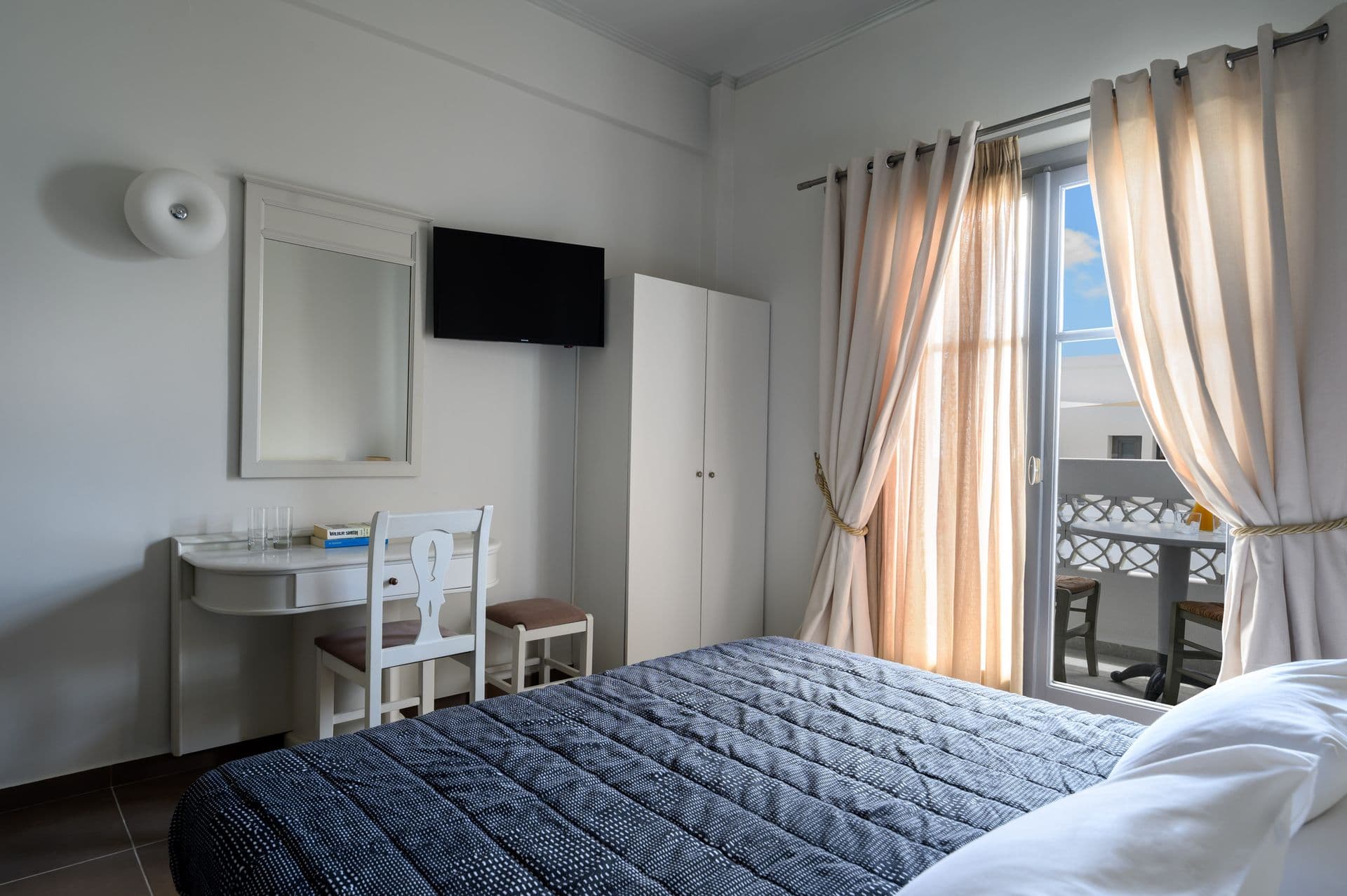 room-types-AFRODITIV-STDR-0.jpg