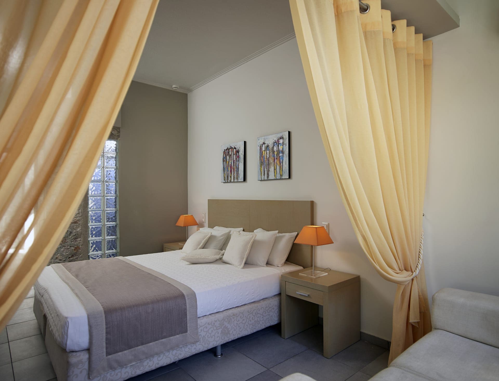 room-types-AFRODITIV-TRIPLE-0.jpg