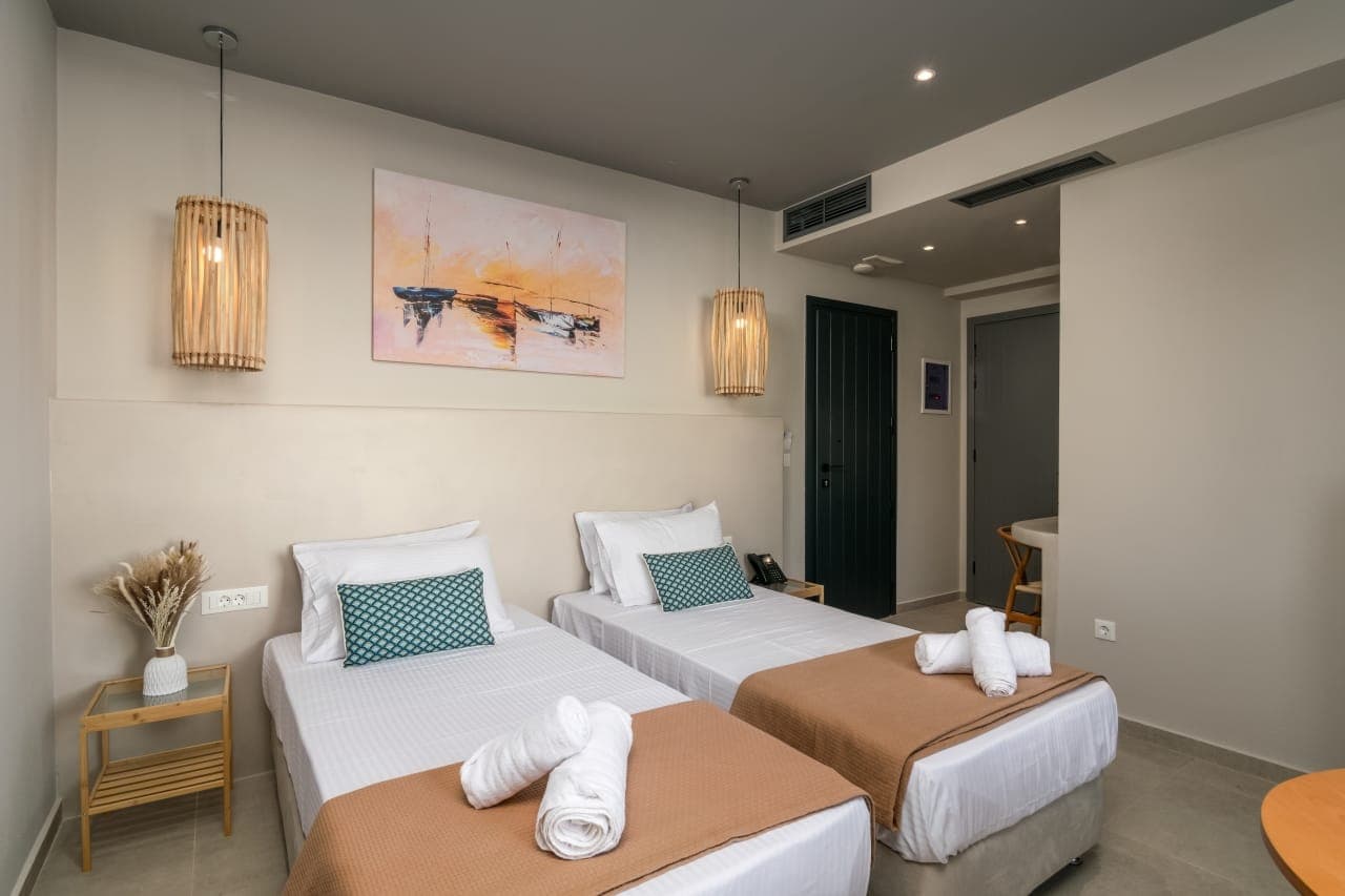 room-types-AFROEMILOS-STR-0.jpg