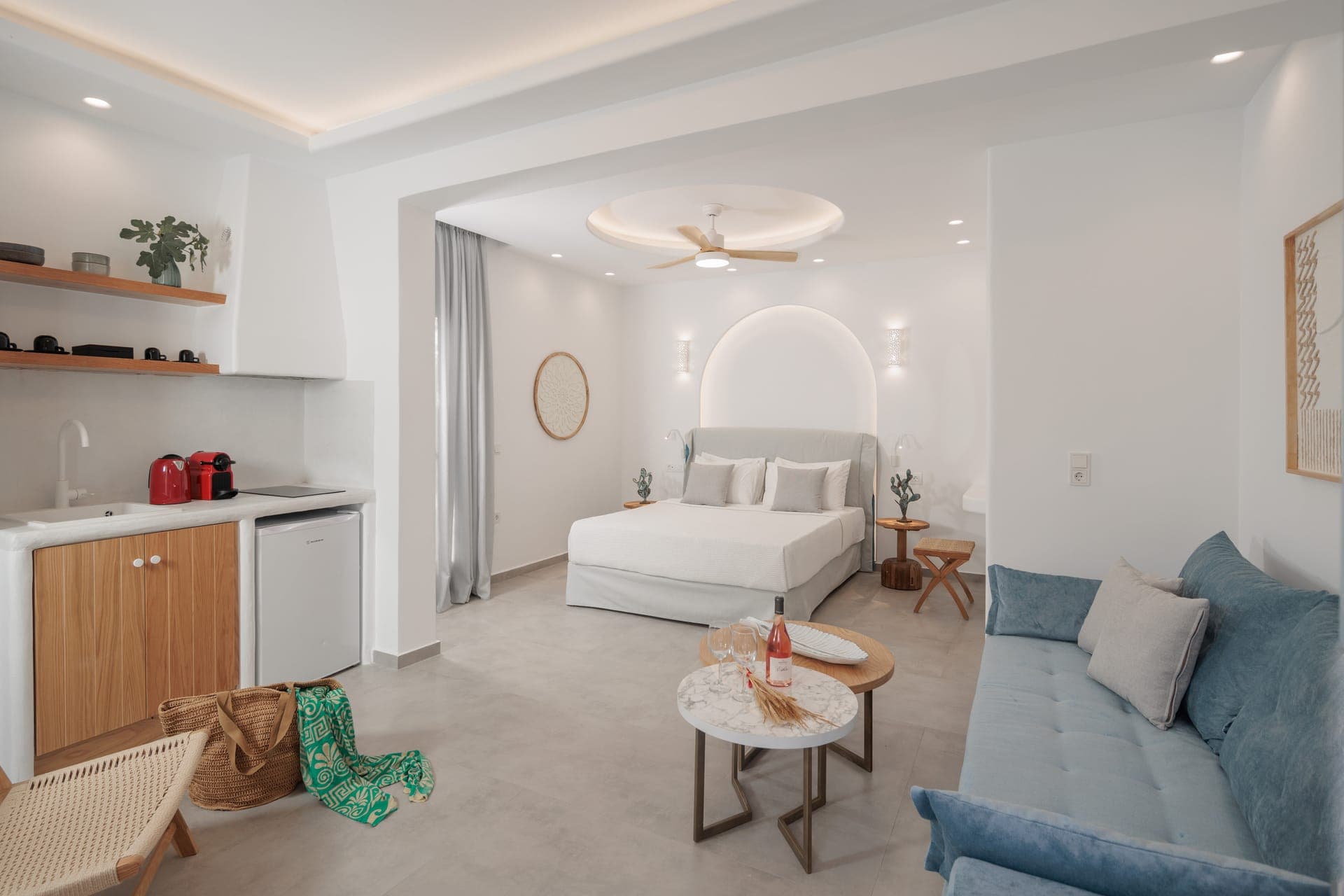 room-types-AGANNAST-LS-0.jpg