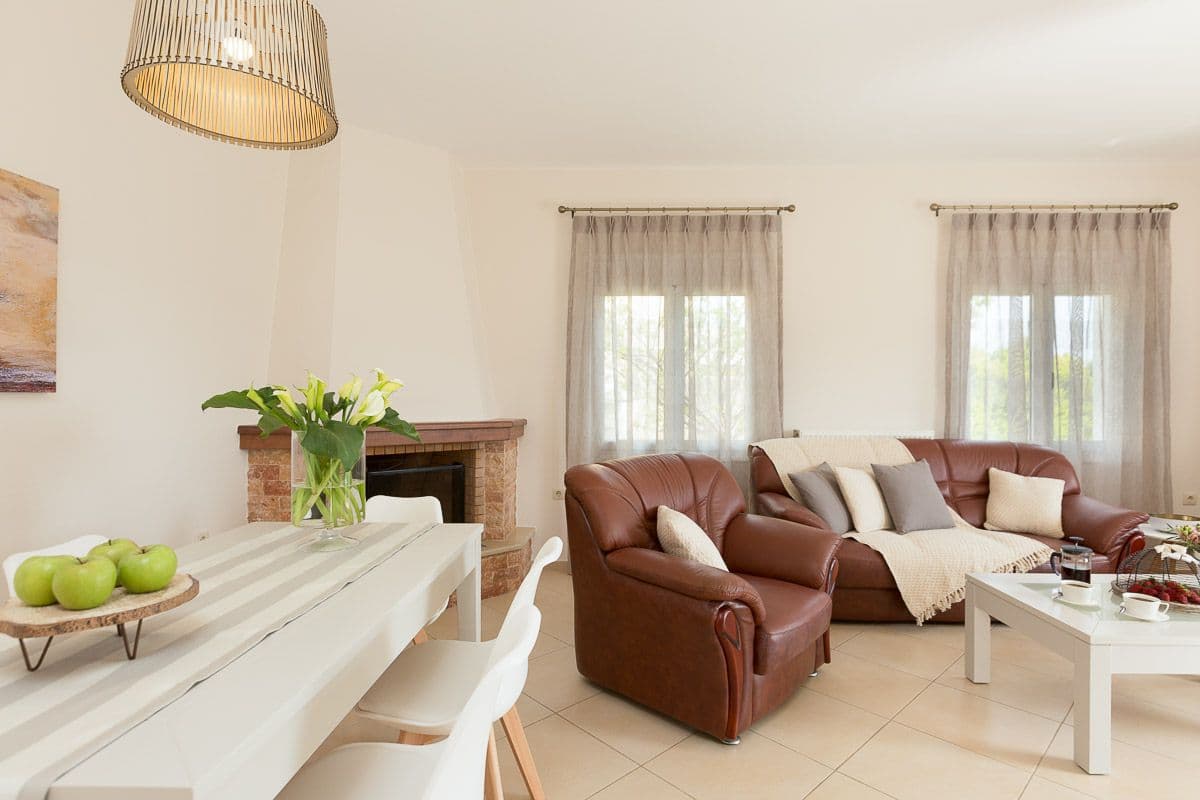 room-types-AGANTONIOS-EROS-0.jpg