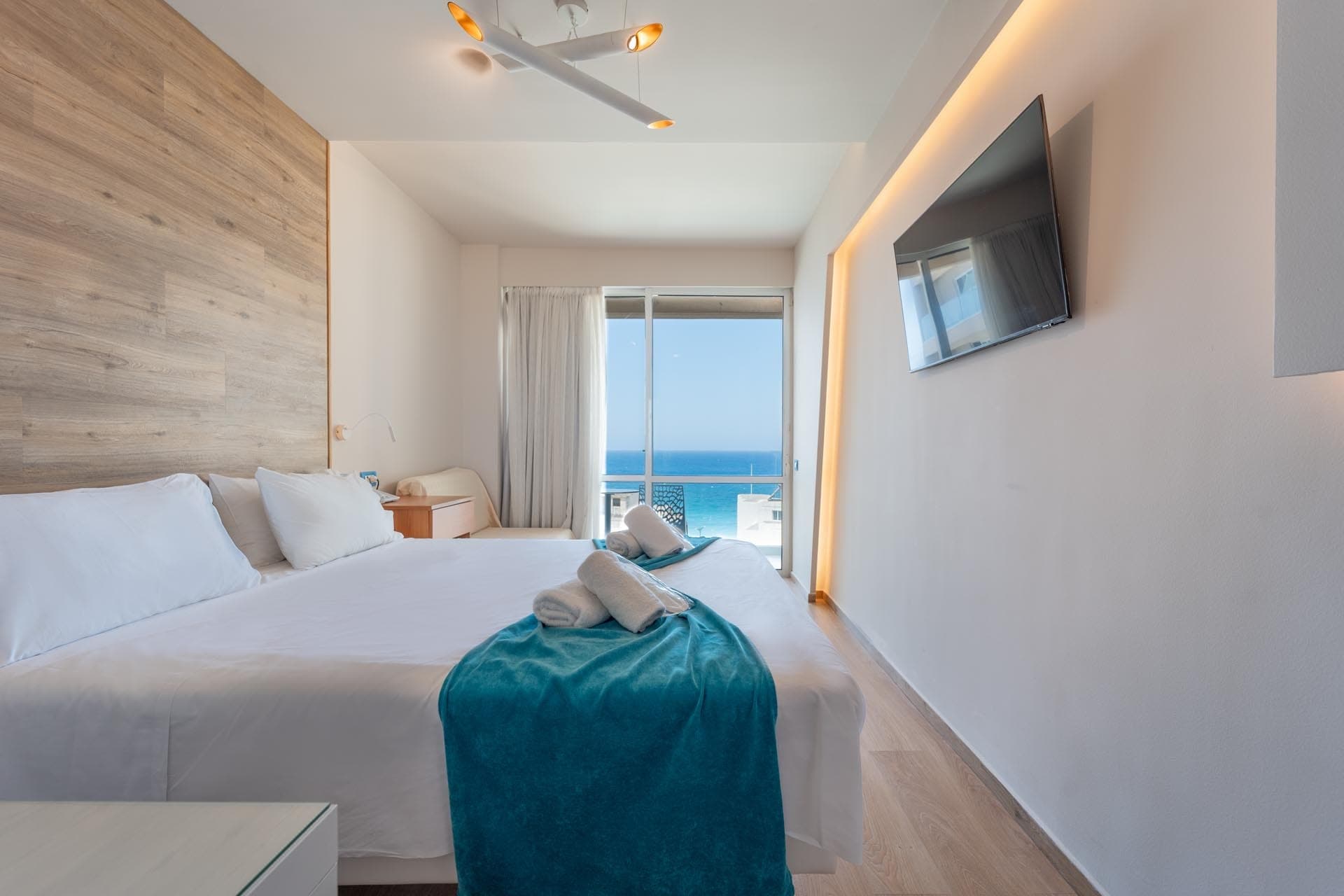room-types-AGLAHOTEL-PSPV-0.jpg