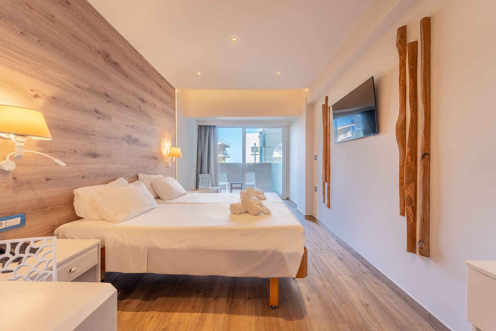 room-types-AGLAHOTEL-STDBL-0.jpg