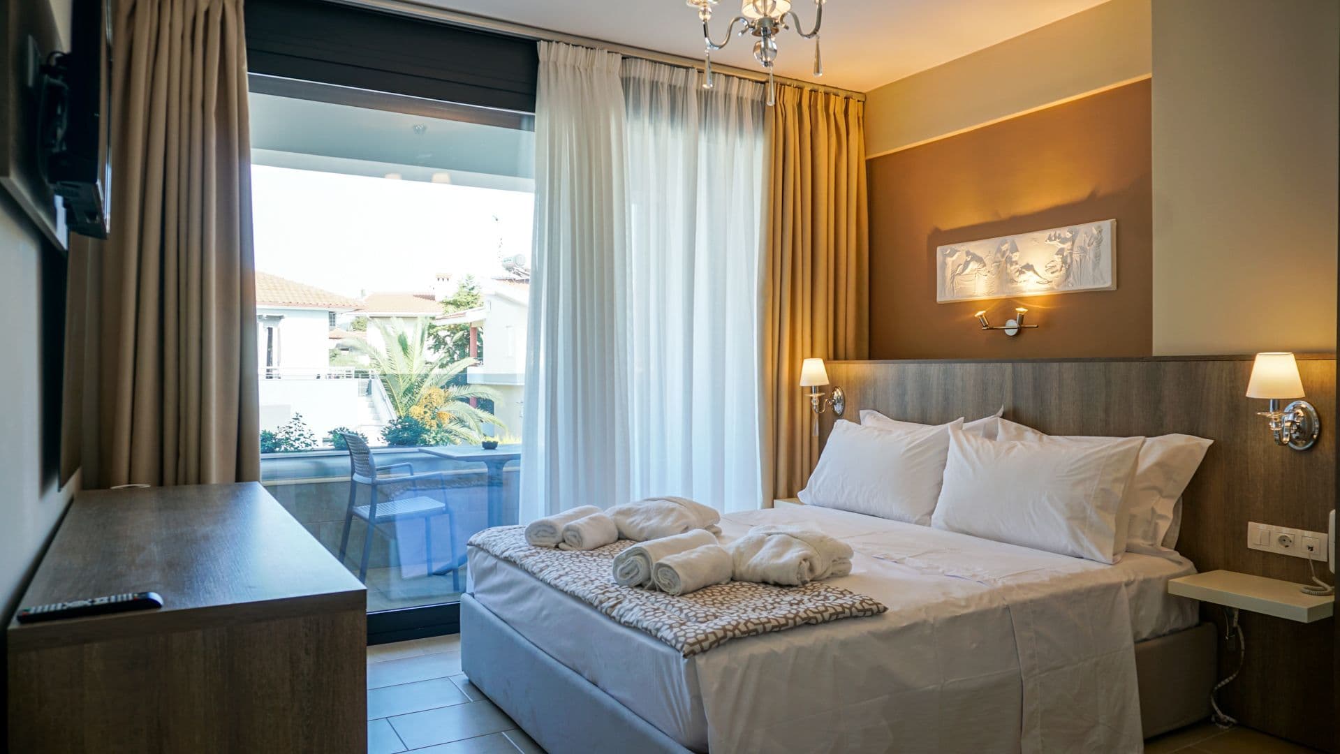room-types-AGNESDH-STD-0.jpg