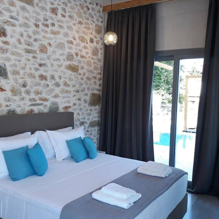 room-types-AGORASTOS-ERDPA-0.jpg