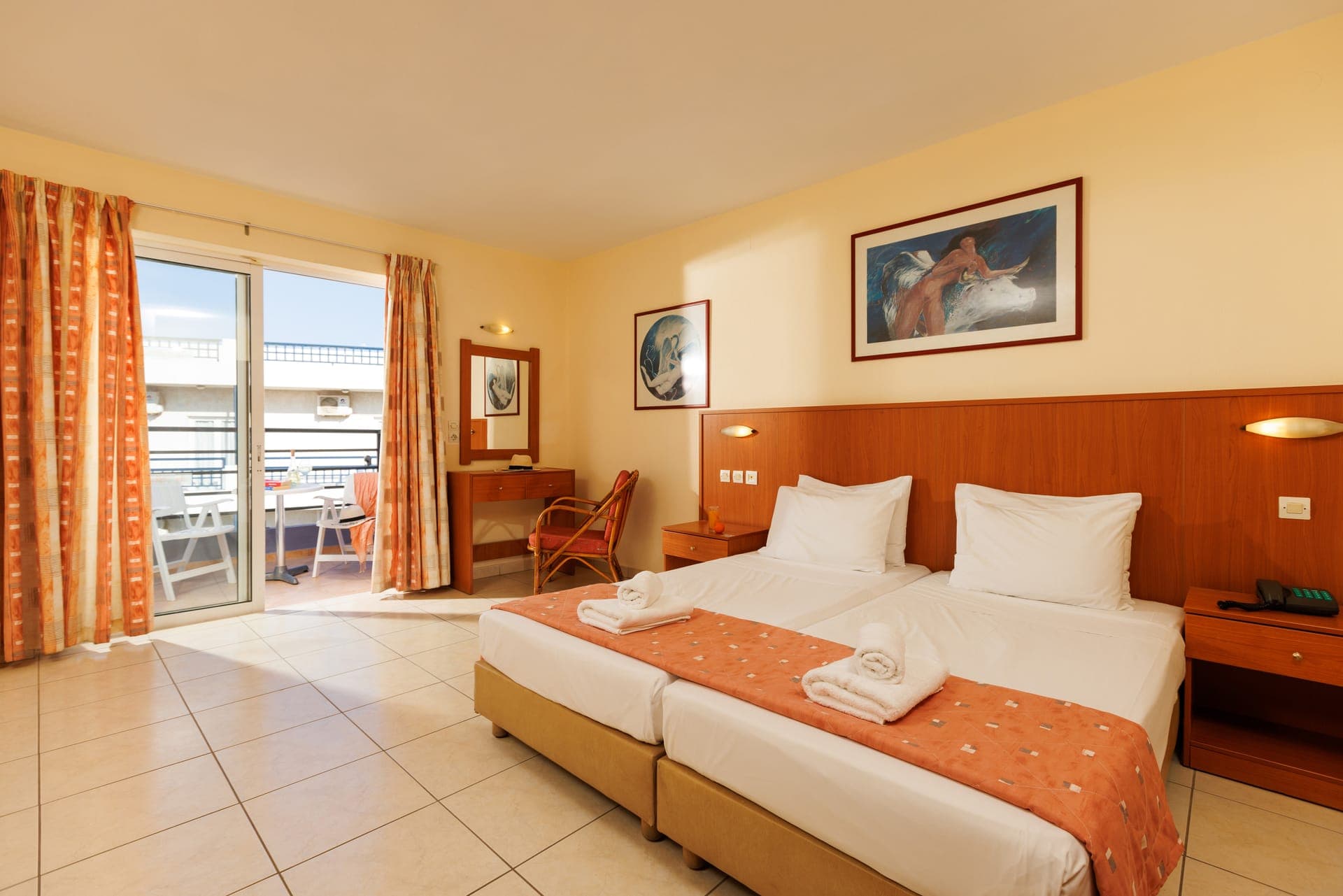 room-types-AGRABELLA-DBLSUP-0.jpg