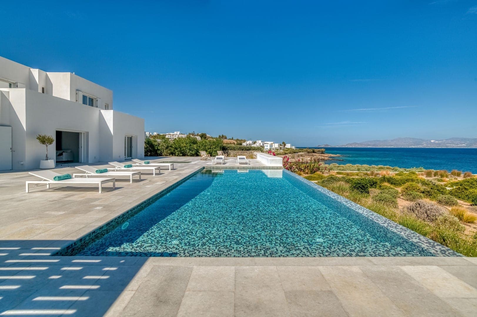 room-types-AGVPAROS-ELYSIU-0.jpg