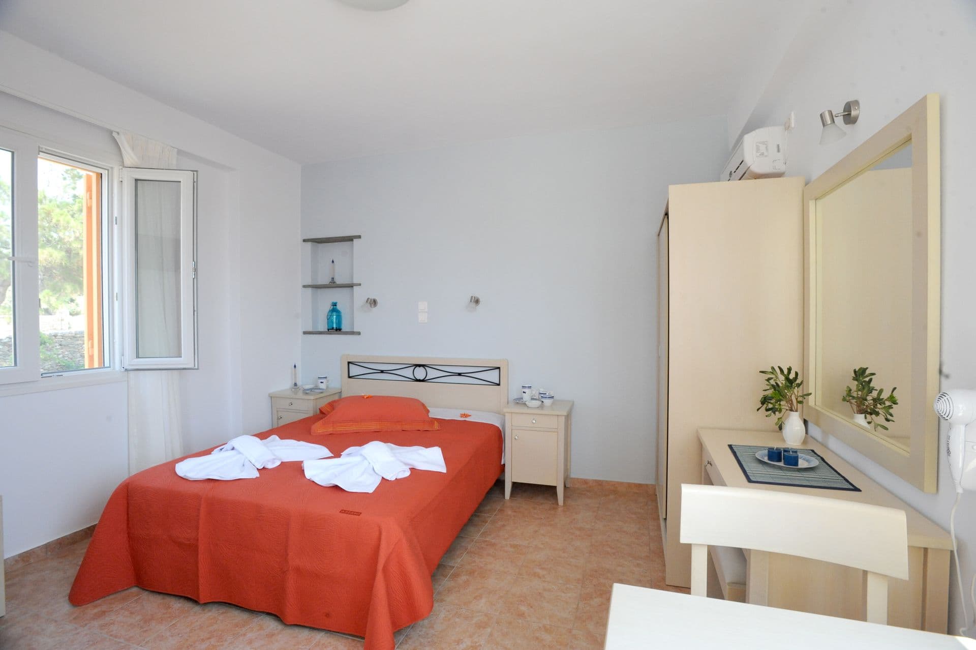 room-types-AIGAIOSTUD-SEAVIE-0.jpg